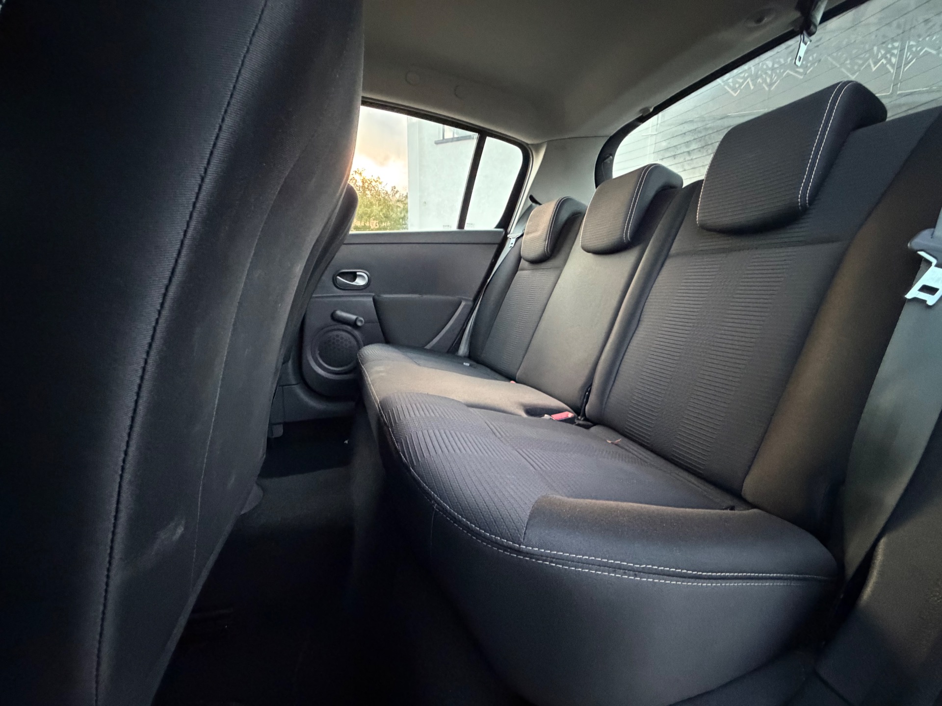 Renault Clio III 1.2 75ch
