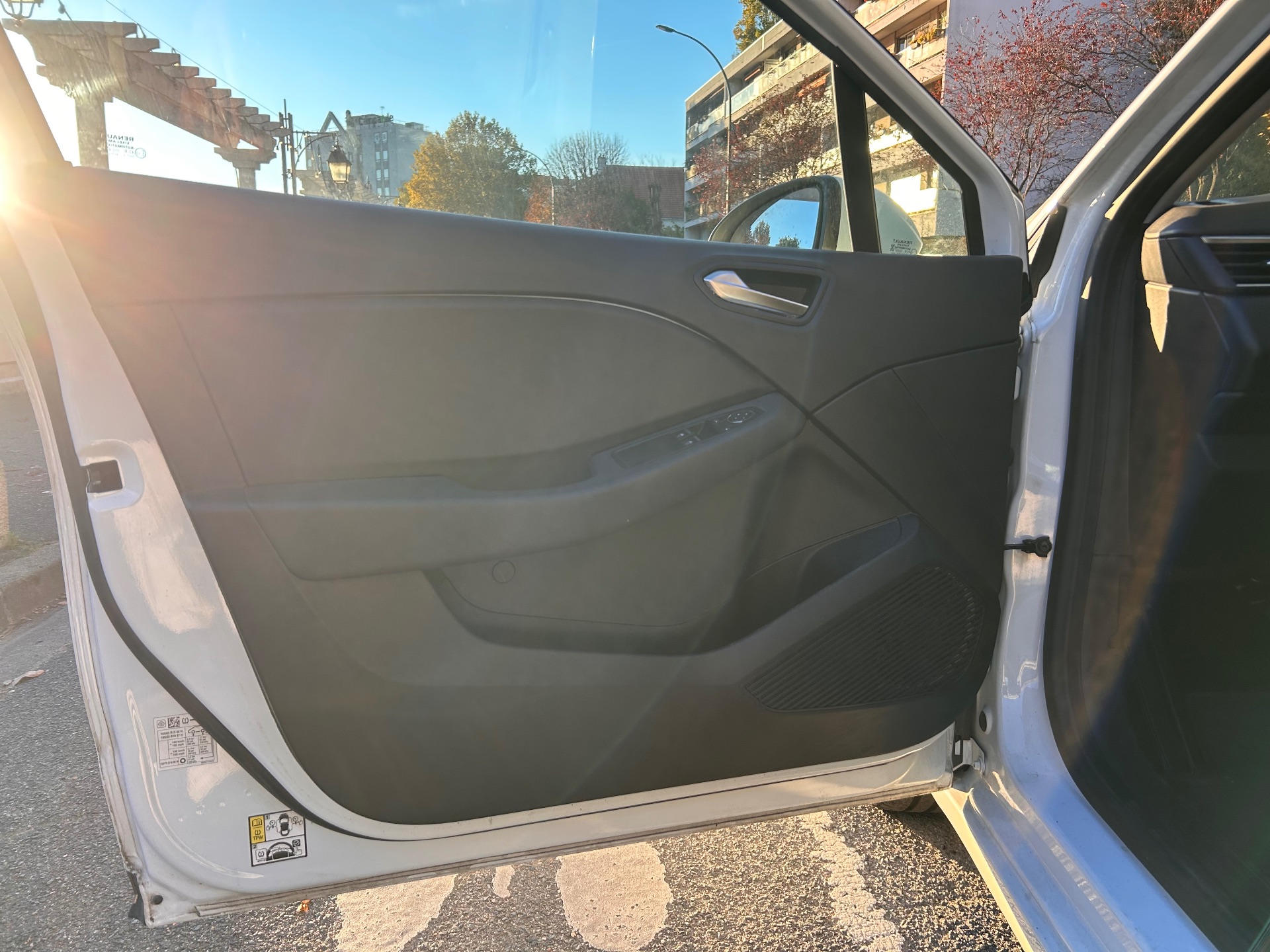 Renault Clio V 1.6 etech 140ch