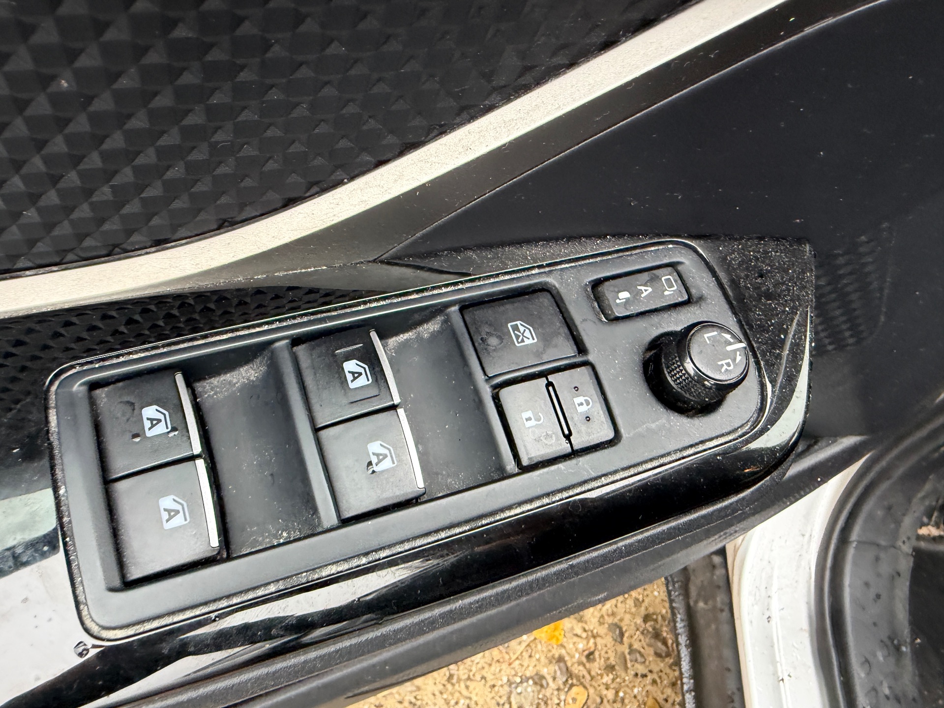 Toyota C-HR 1,8i Hybrid 122ch Edition