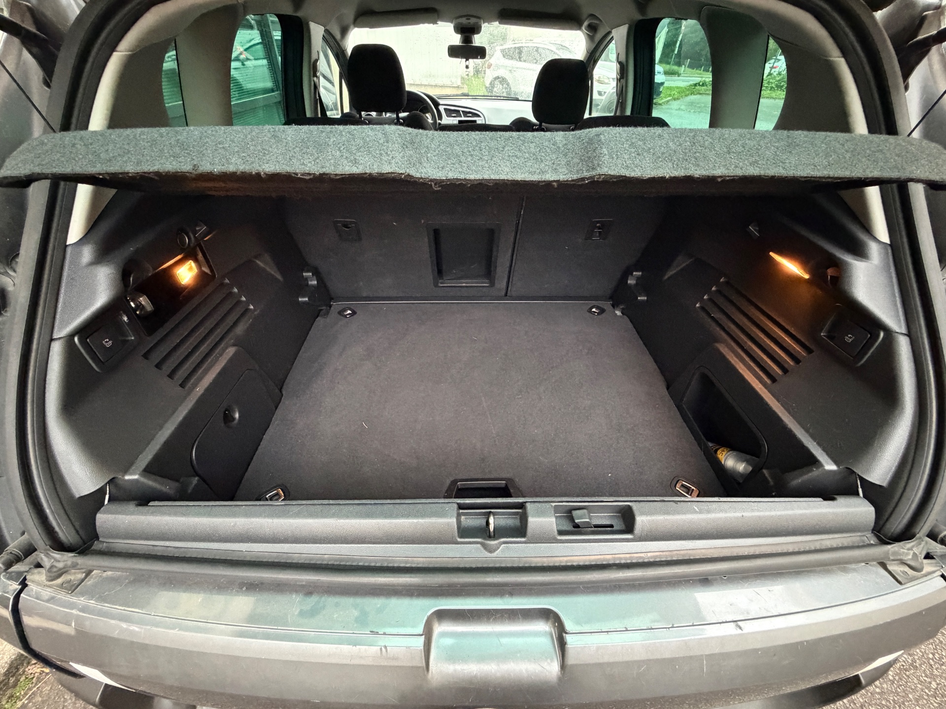Peugeot 3008 1.6 e-HDi 112ch “Active”
