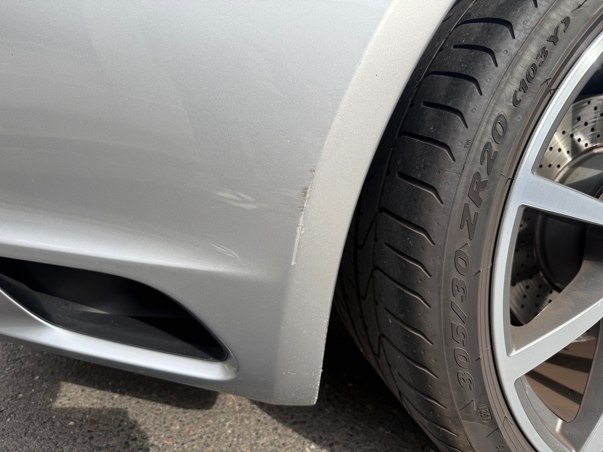 Porsche 911 4S 3.0 flat- 6 biturbo 420ch