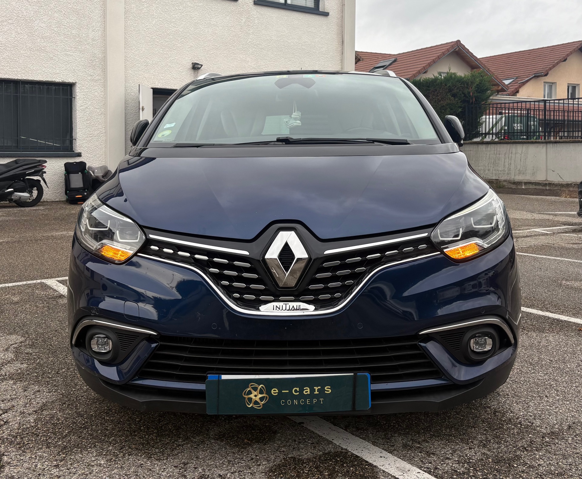 Renault Grand Scenic 1.6 DCI 160ch Initiale Paris