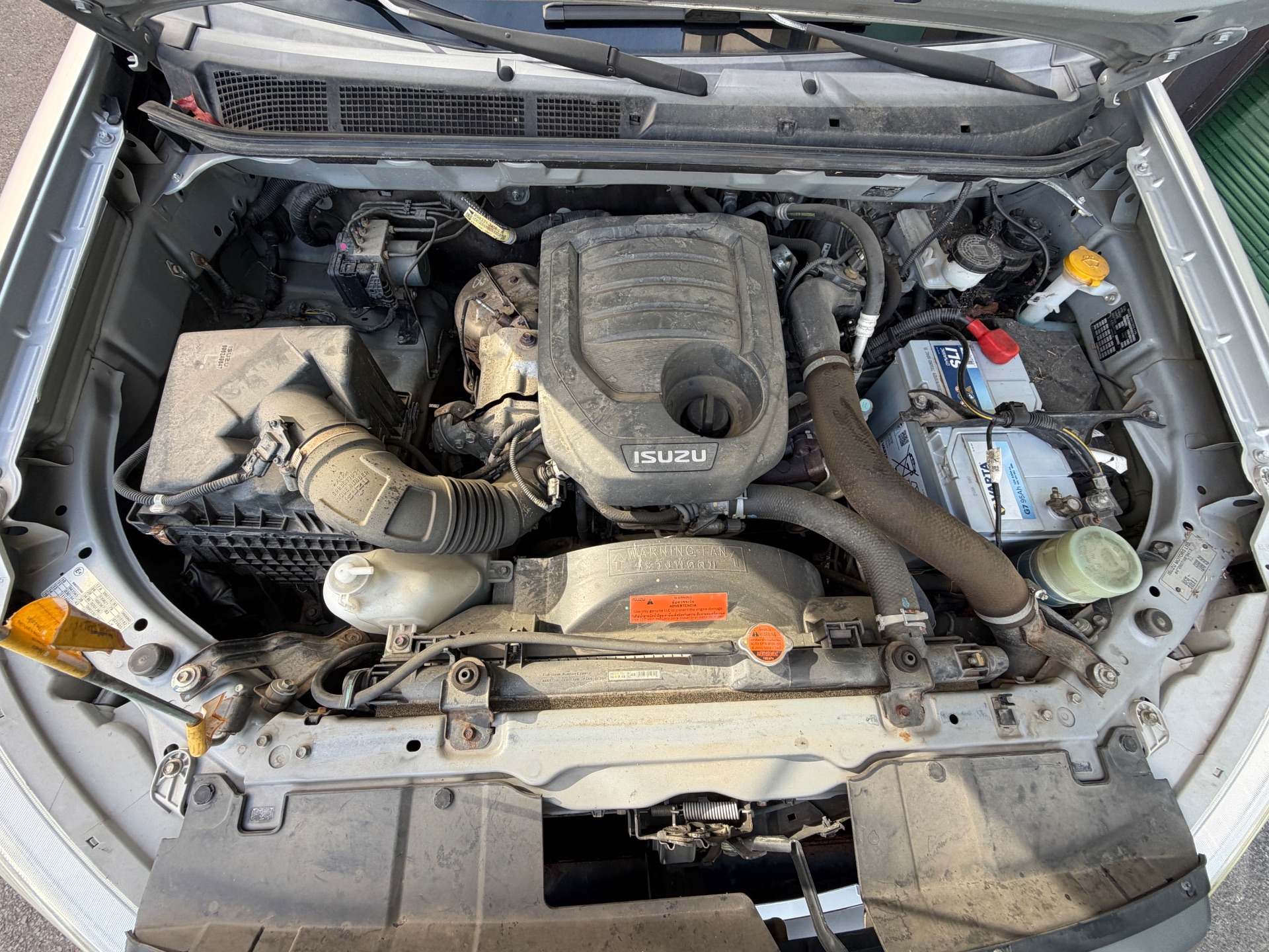 isuzu D-MAX 1.9 DDi 164ch “Planet”