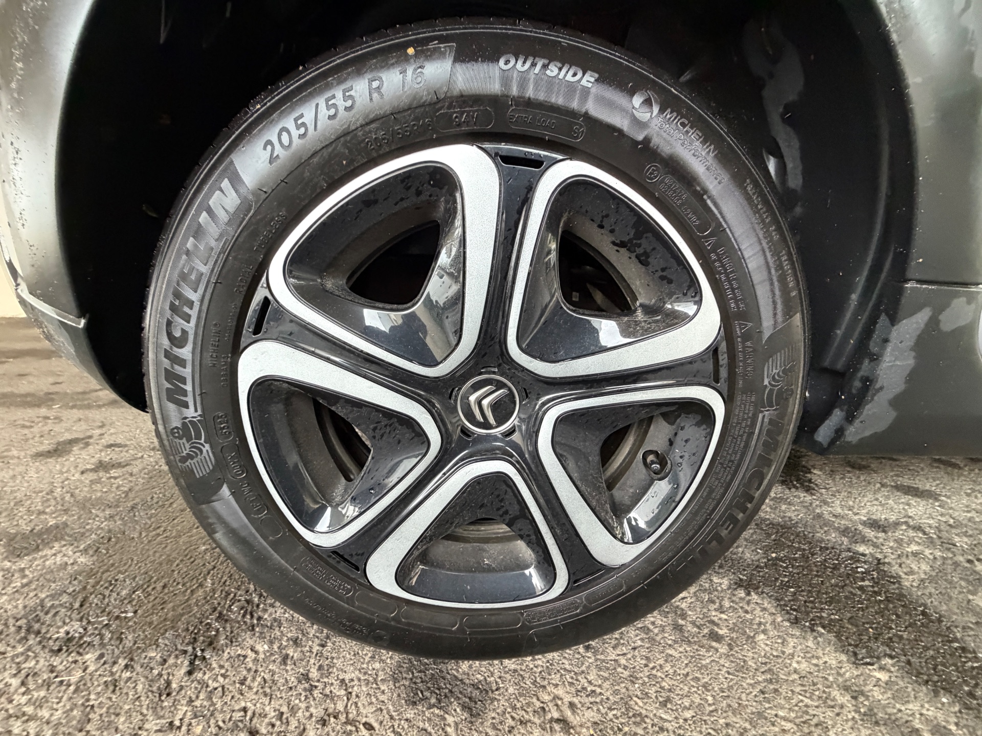 Citroen C3 1.2 110ch “Plus”