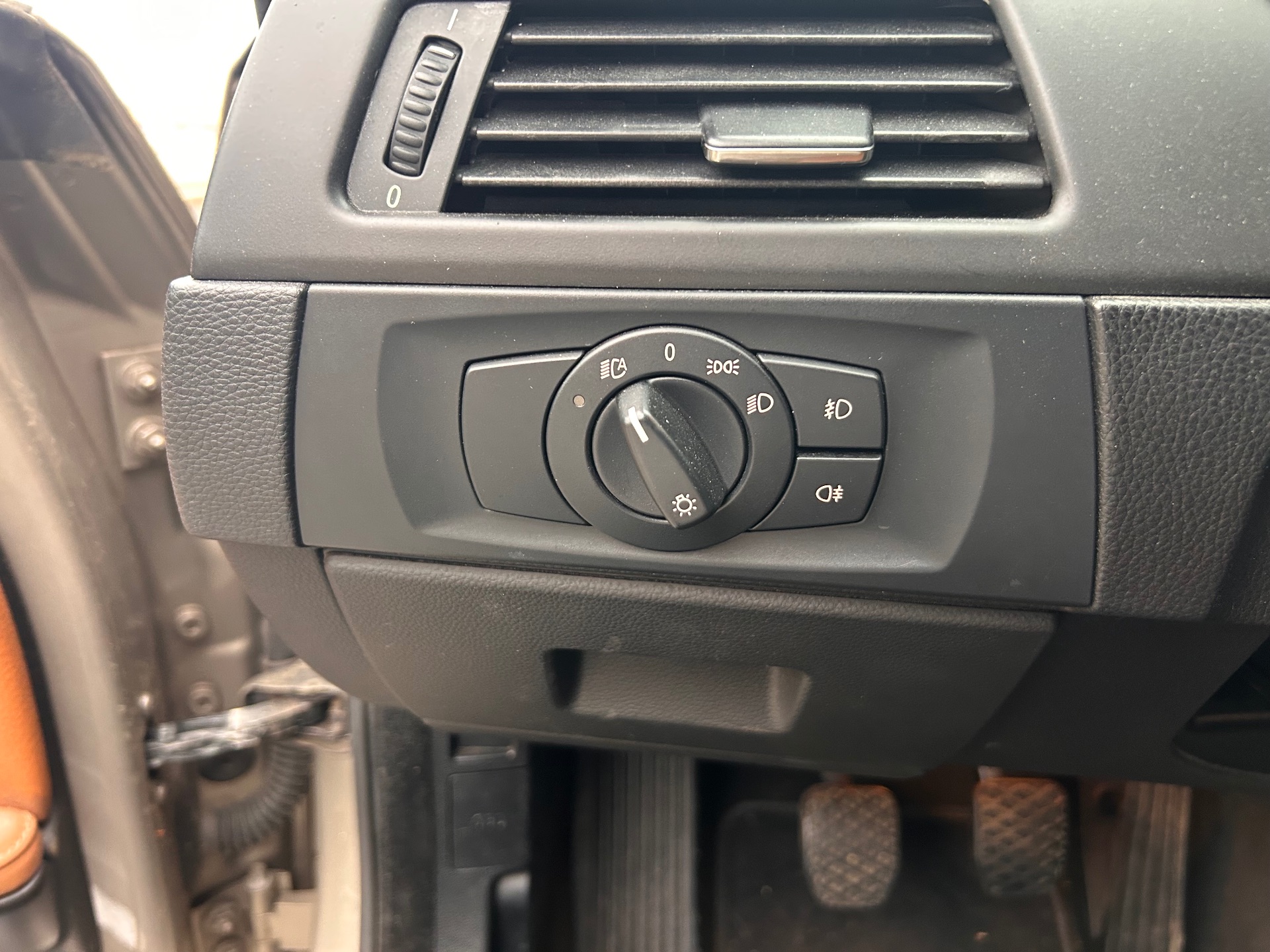 BMW 320i N43 163ch pack sport