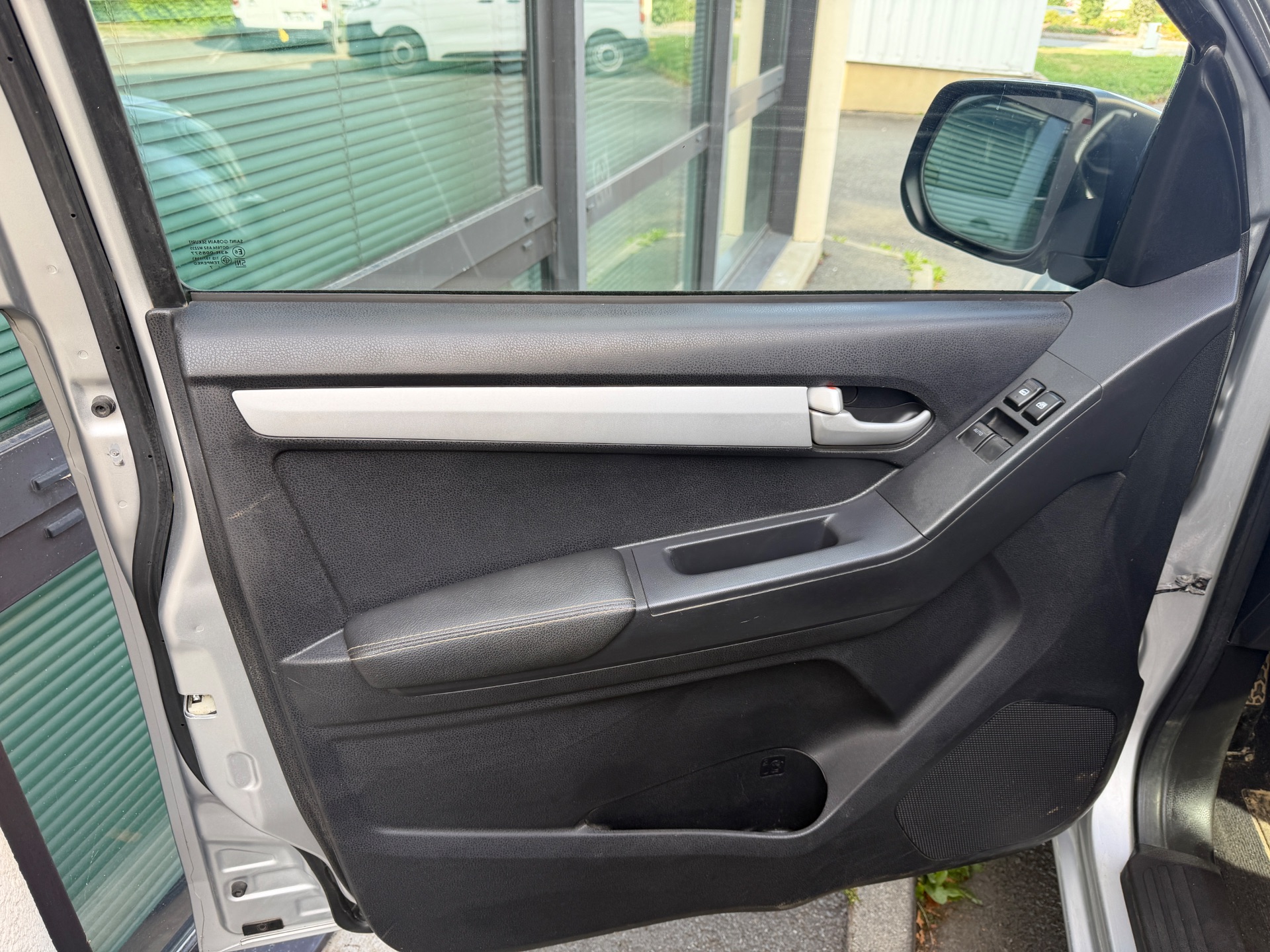 isuzu D-MAX 1.9 DDi 164ch “Planet”