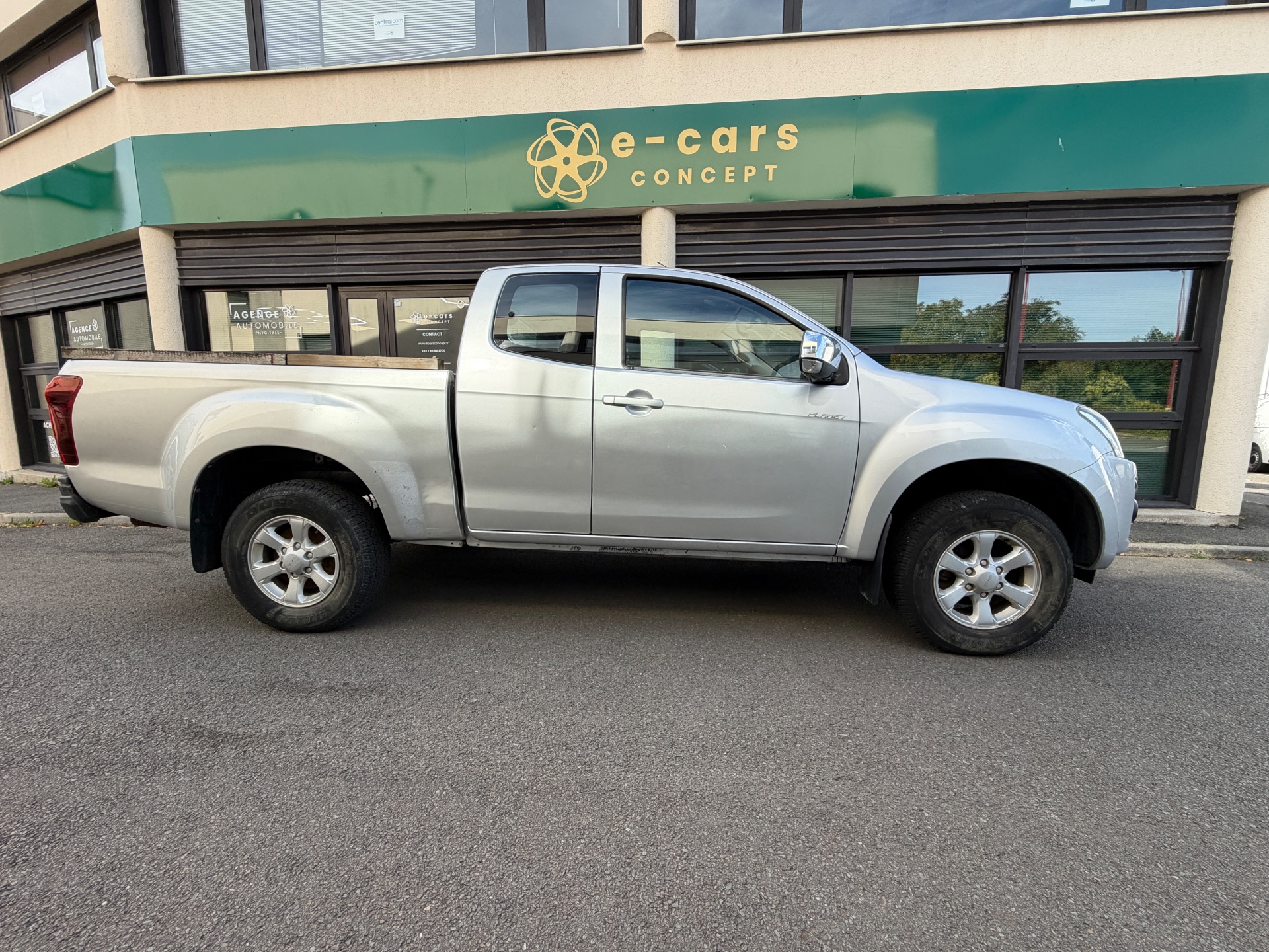isuzu D-MAX 1.9 DDi 164ch “Planet”