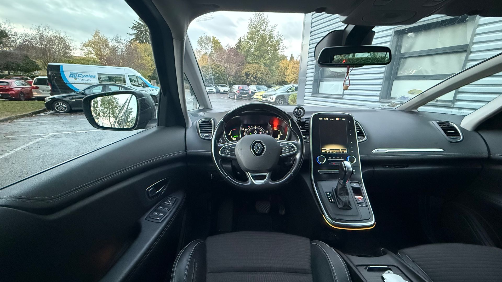 Renault Scenic 1.7 Bluedci 8ch Intens