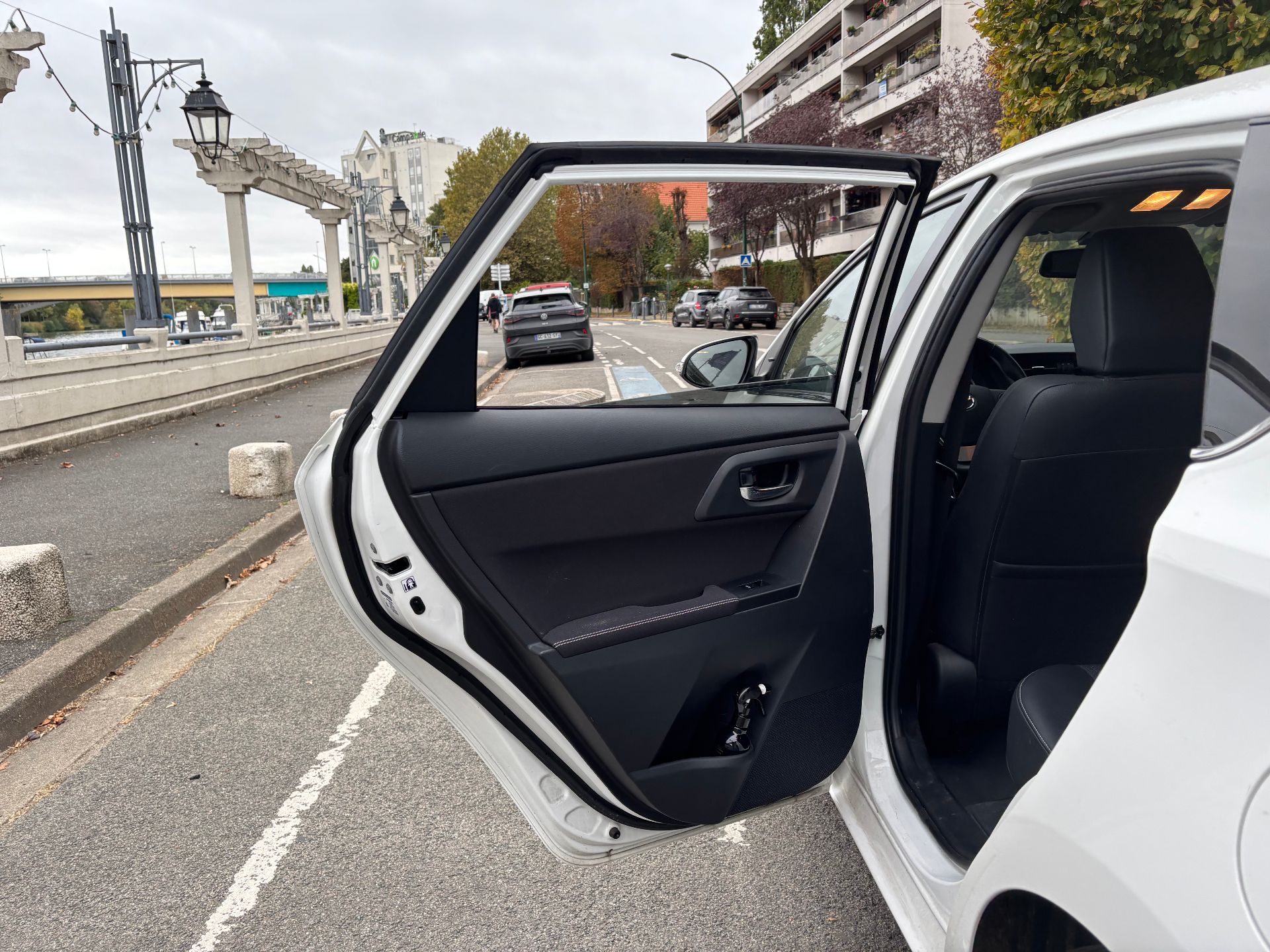 Toyota Auris 1.8I 136ch Style
