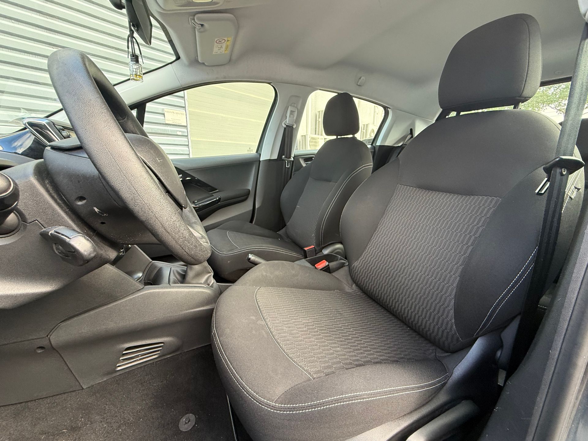Peugeot 208 1.2 68ch