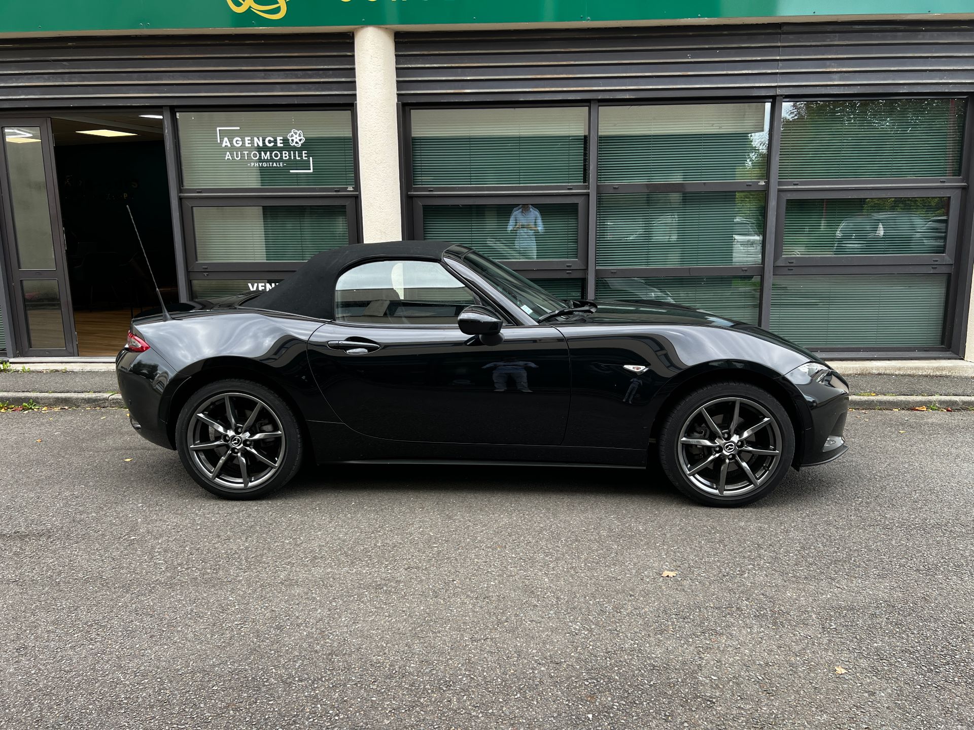 MAZDA MX 5 2.0L SKYACTIV-G 160ch Sélection pack recaro