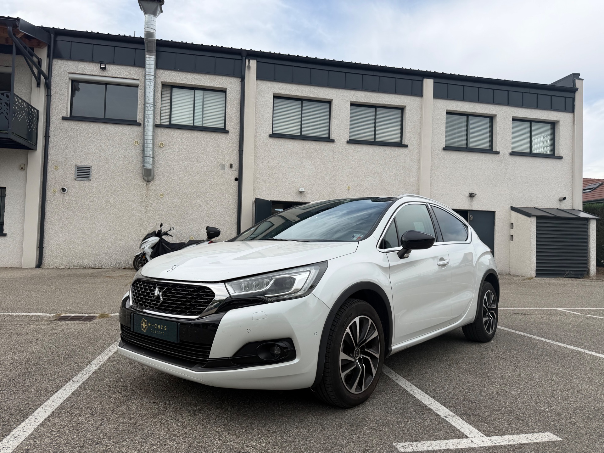 DS ds4 1.6 BLUE HDI 120ch CONNECT CHIC