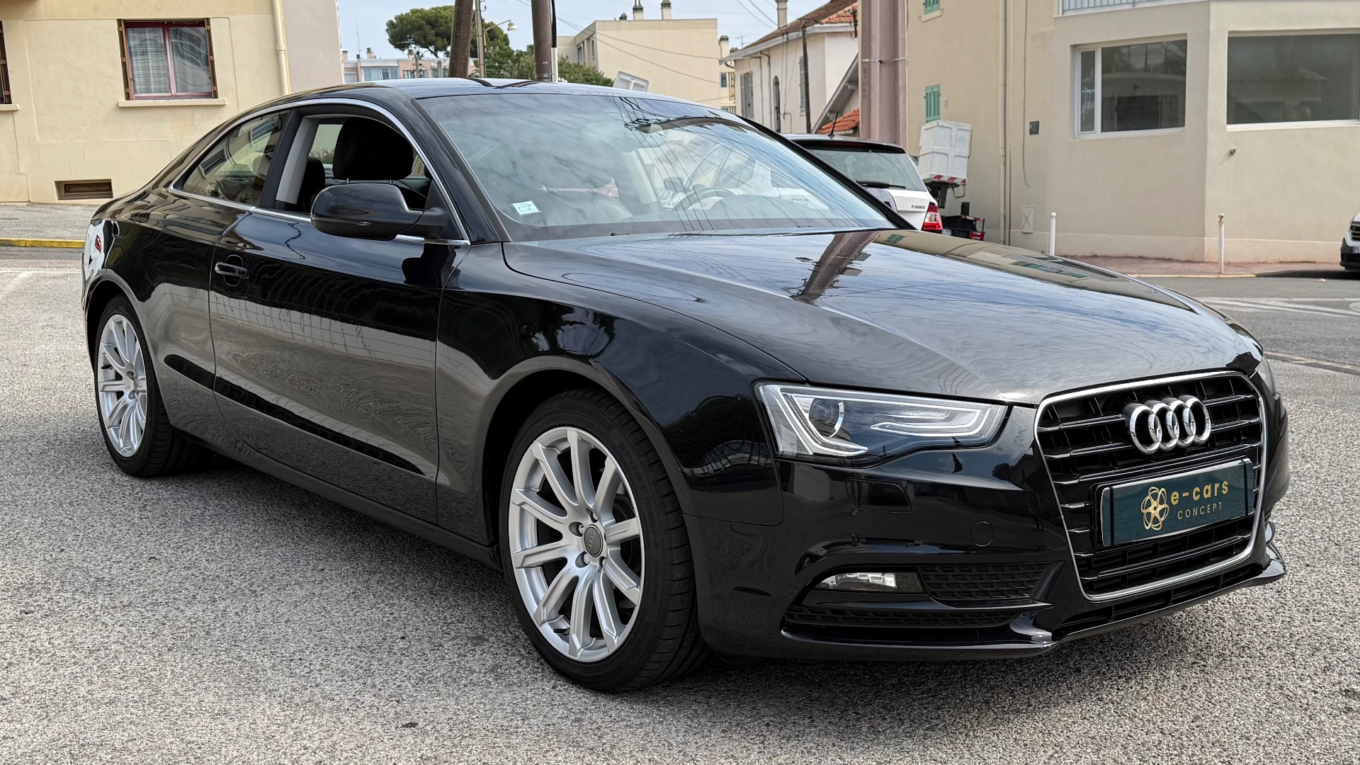 Audi A5 2.0 TDI 177ch AMBITION LUXE MULTITRONIC