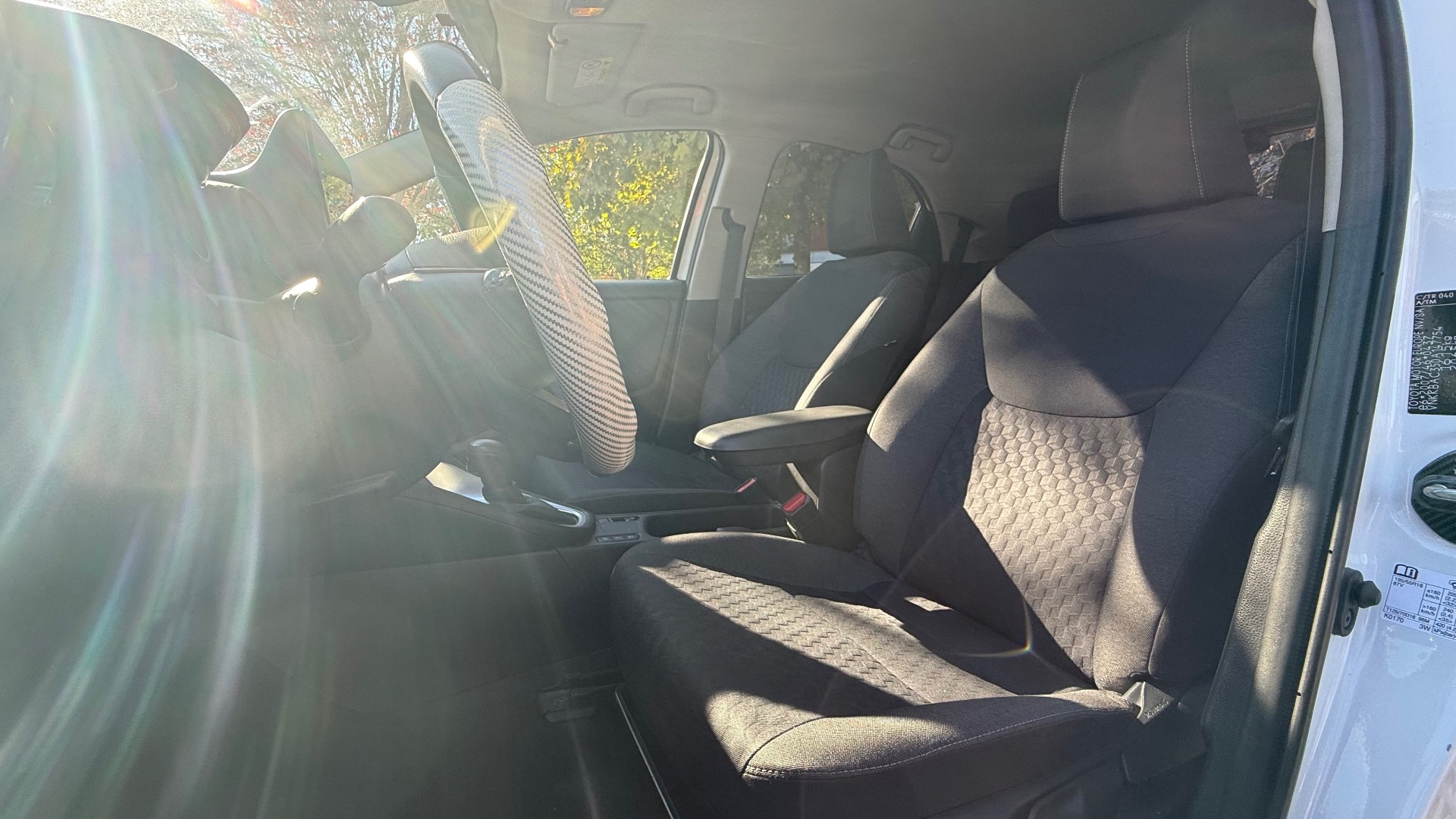 Toyota Yaris hybrid 136ch Design
