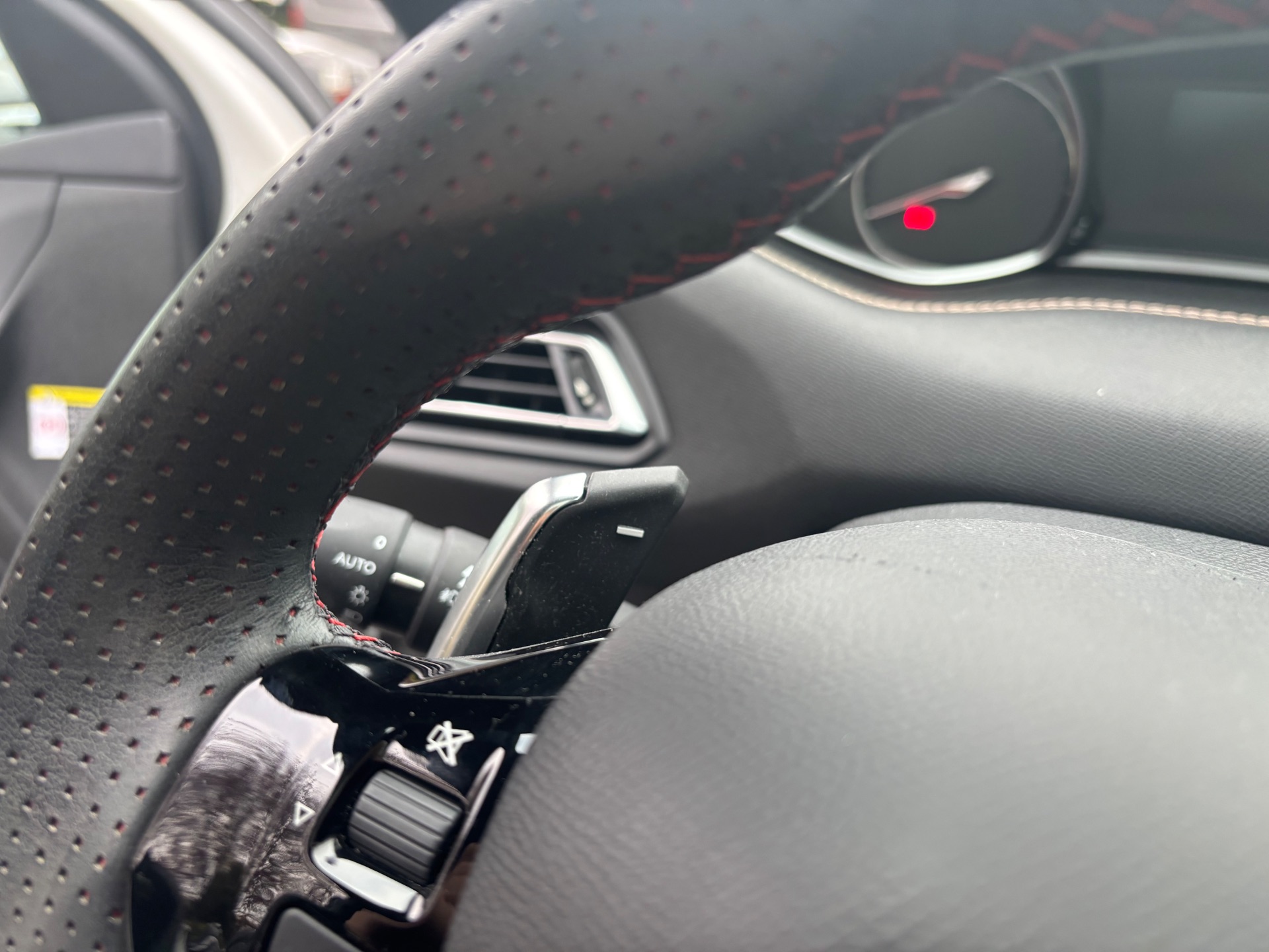 Peugeot 308 1.5 BlueHDI 130ch GT Line