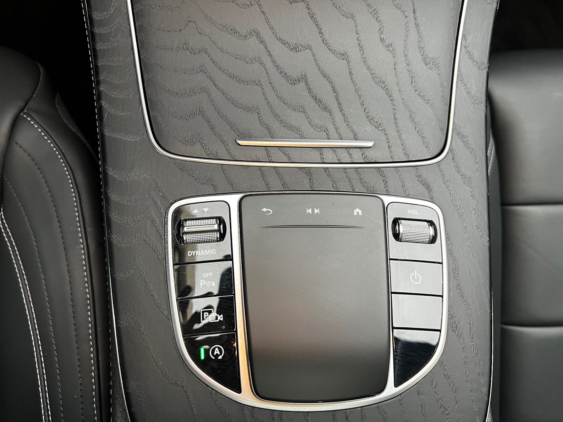 MERCEDES-BENZ Classe E 220 D 194ch AMG-Line+