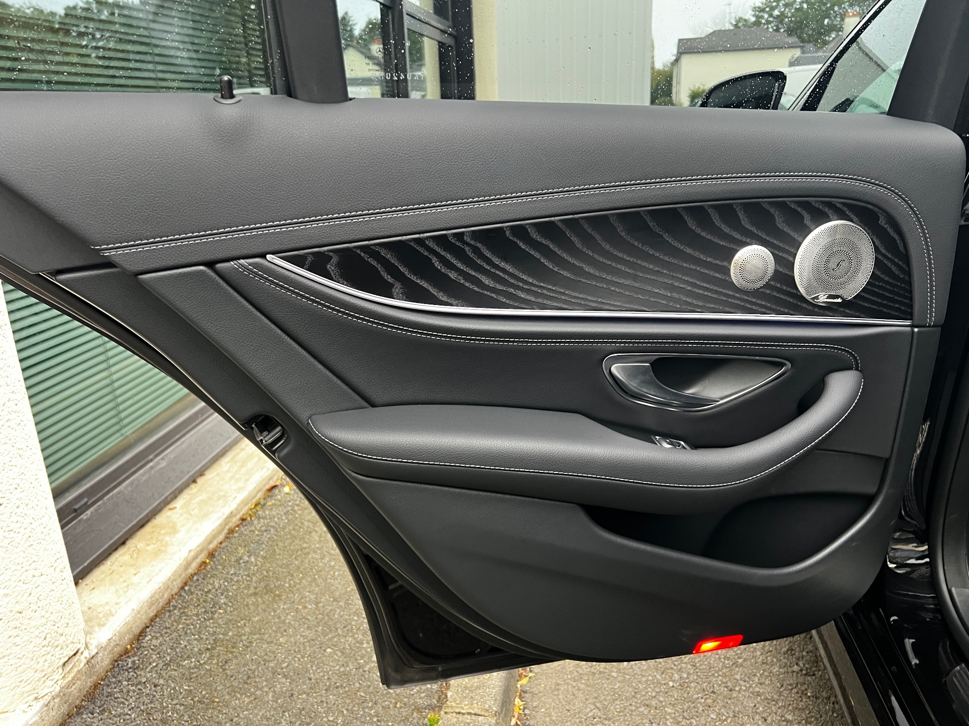 MERCEDES-BENZ Classe E 220 D 194ch AMG-Line+