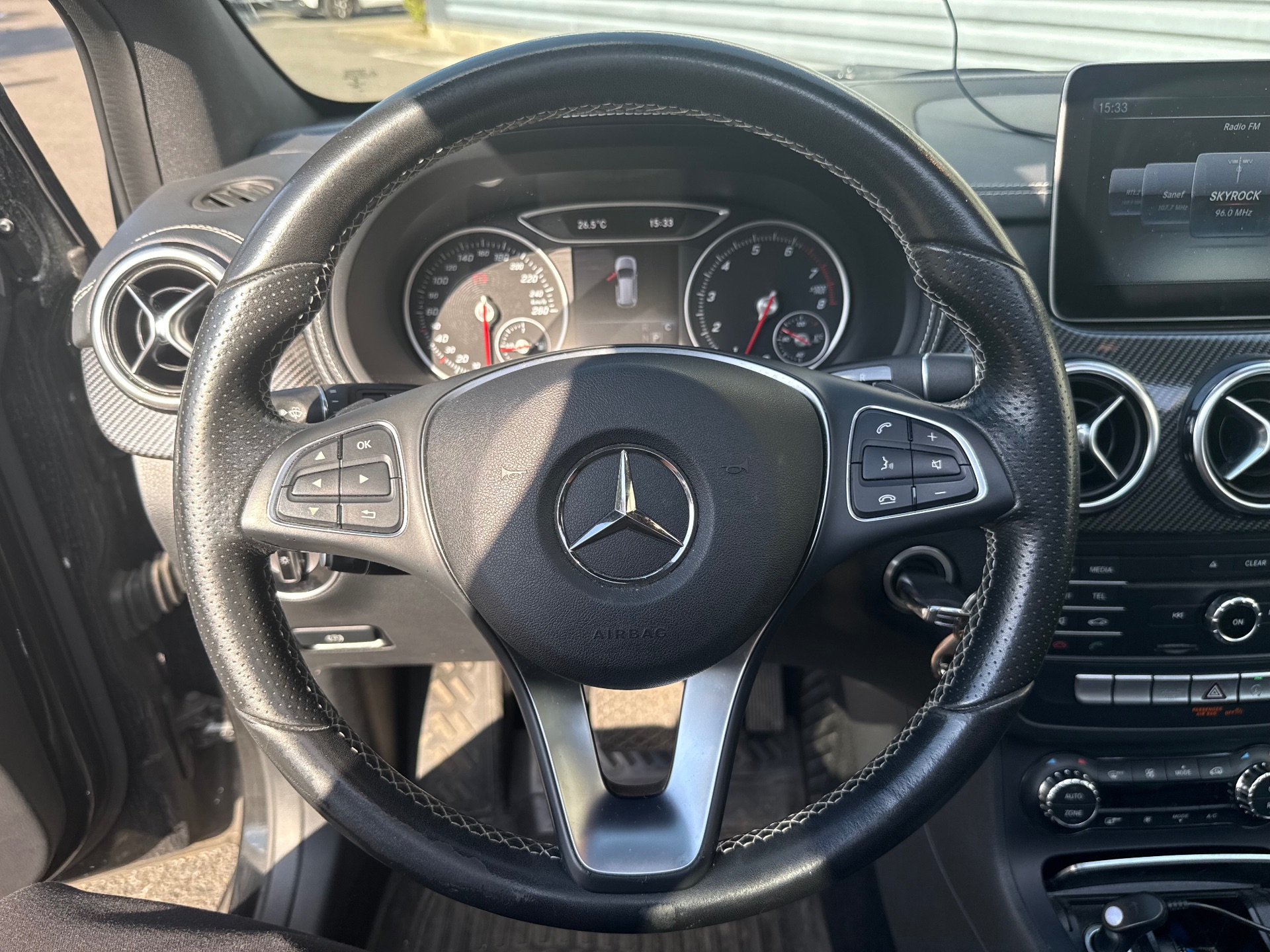 Mercedes-Benz Classe B Phase 2 180 1.6 i 122ch Starlight Edition