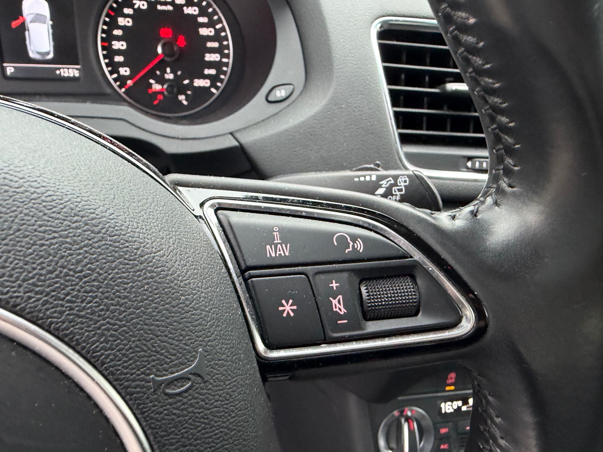 Audi Q3 1,4 TSI 150ch Attraction