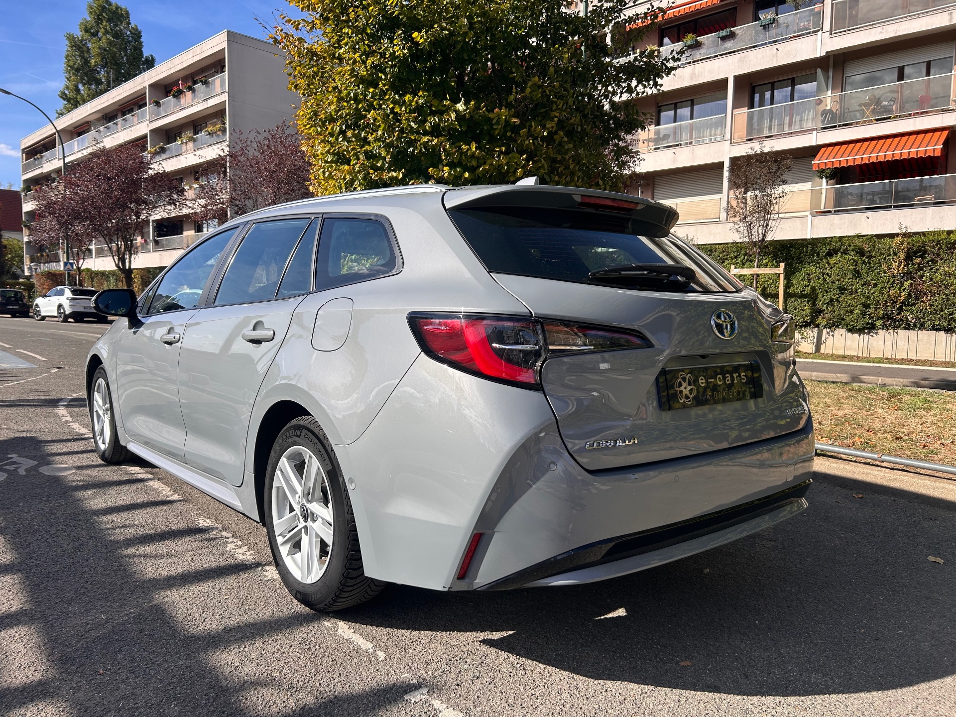 toyata corolla 122ch touring sport