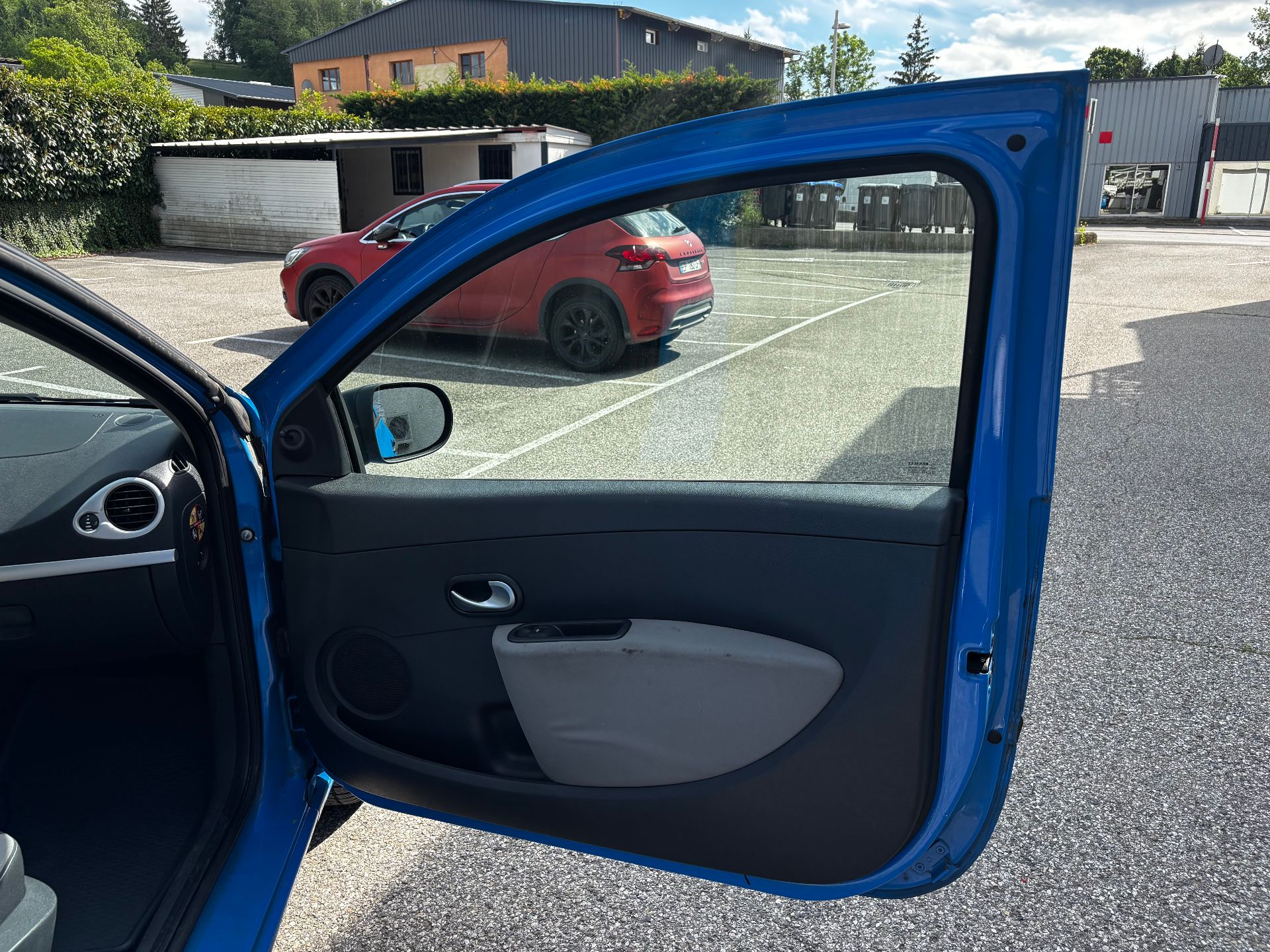 Renault Clio III 1.5 dci 75ch SOCIETE AIR
