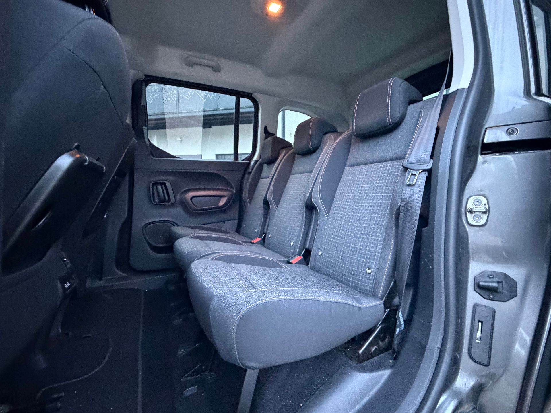 Peugeot Rifter 1.5HDI 130ch GT LINE