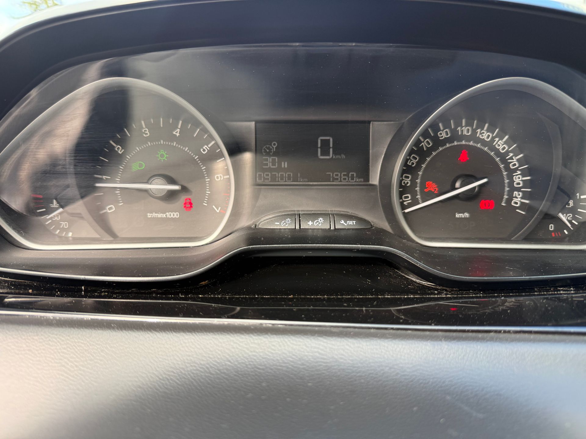 Peugeot 208 1.2 68ch