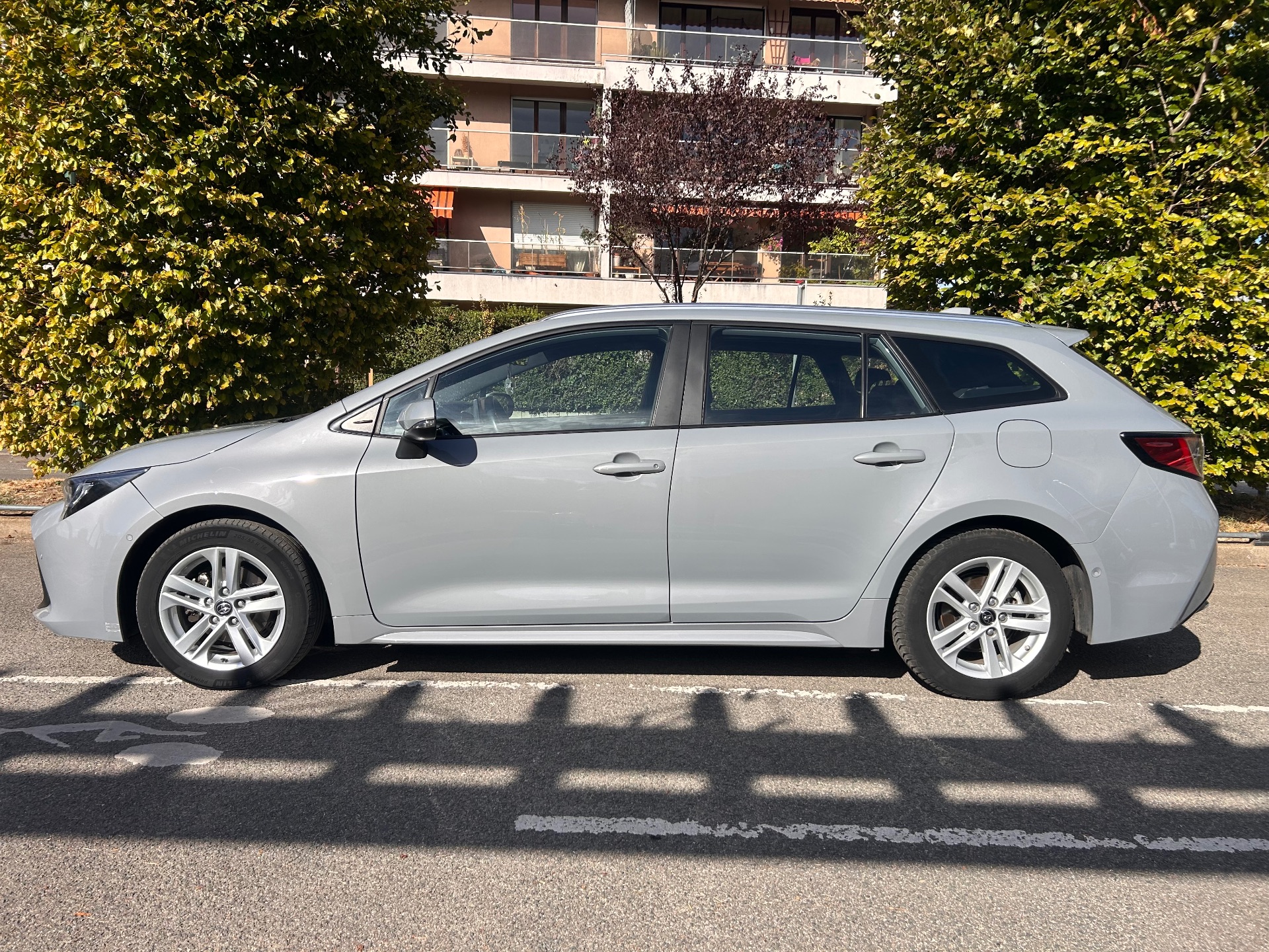 toyata corolla 122ch touring sport