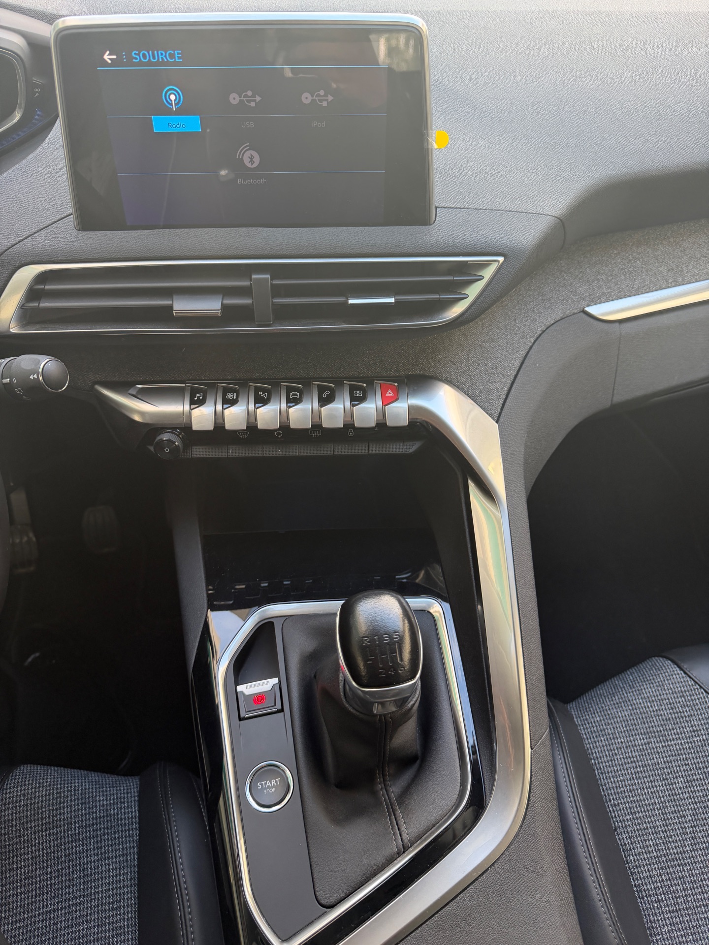 Peugeot 3008 1.2 THP Puretech 130ch “Allure”