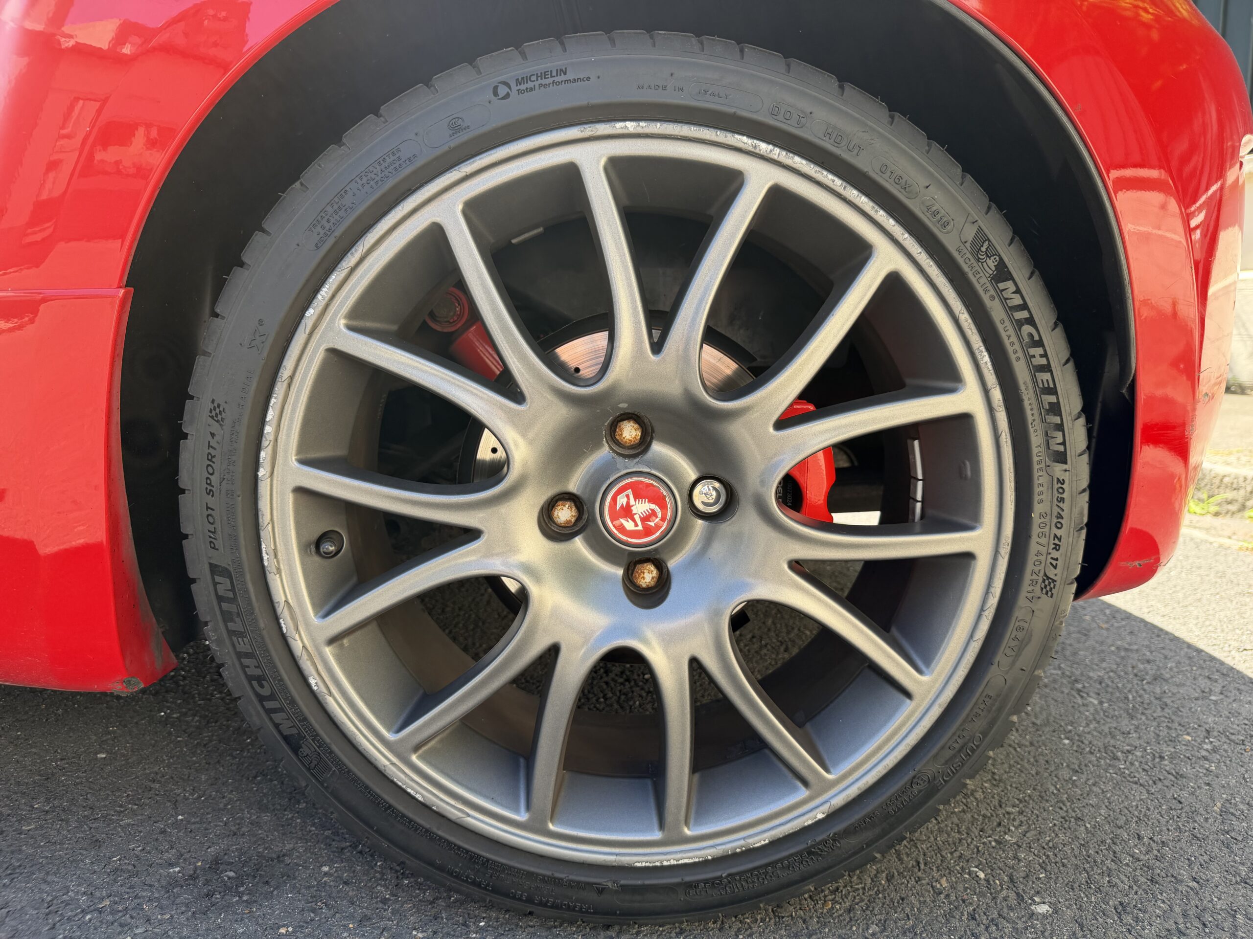 ABARTH 500 ferrari