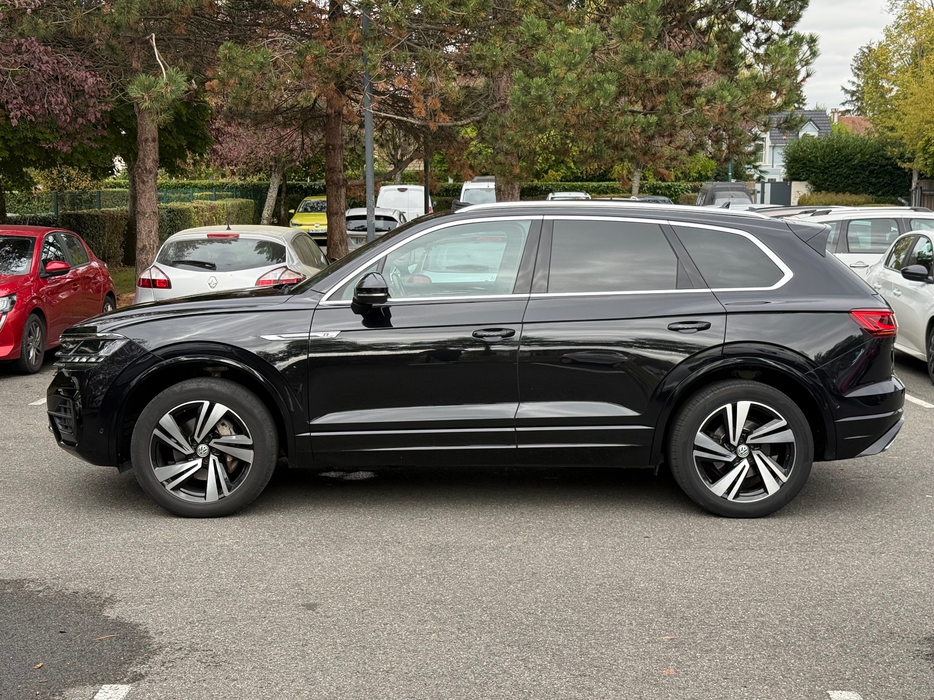 Volkswagen Touareg 3.0 TDI V6 4 MOTION 286ch R-line