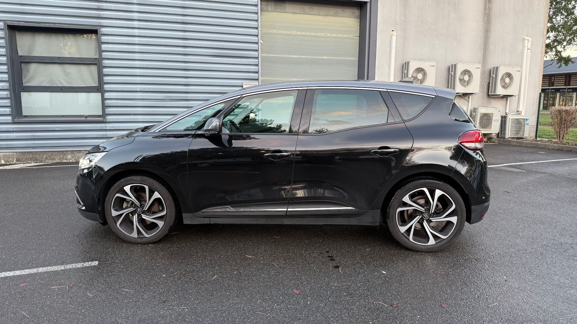 Renault Scenic 1.7 Bluedci 8ch Intens