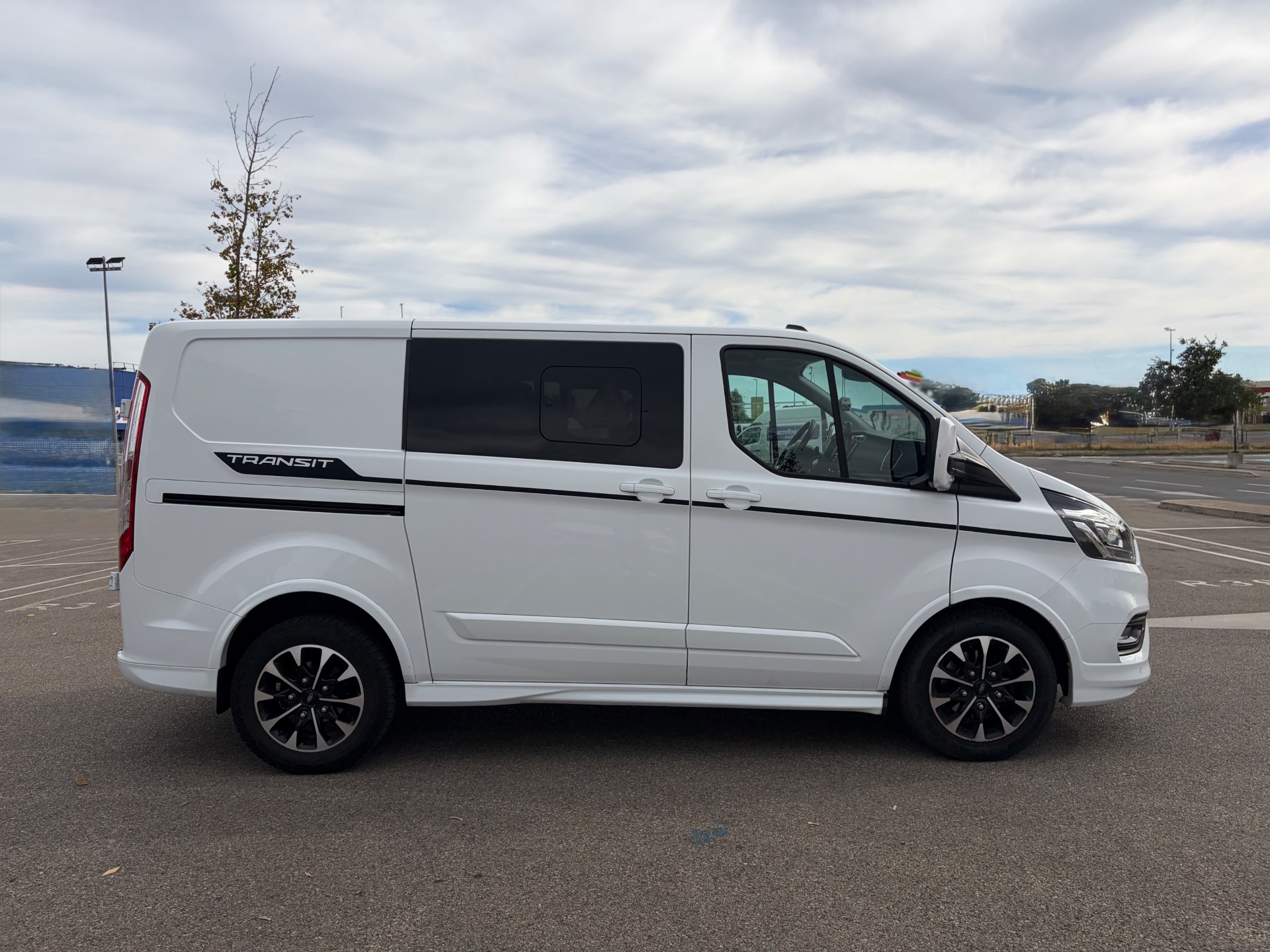 Ford Transit Custom 2,0 TDCI ECOBLUE 185ch Sport
