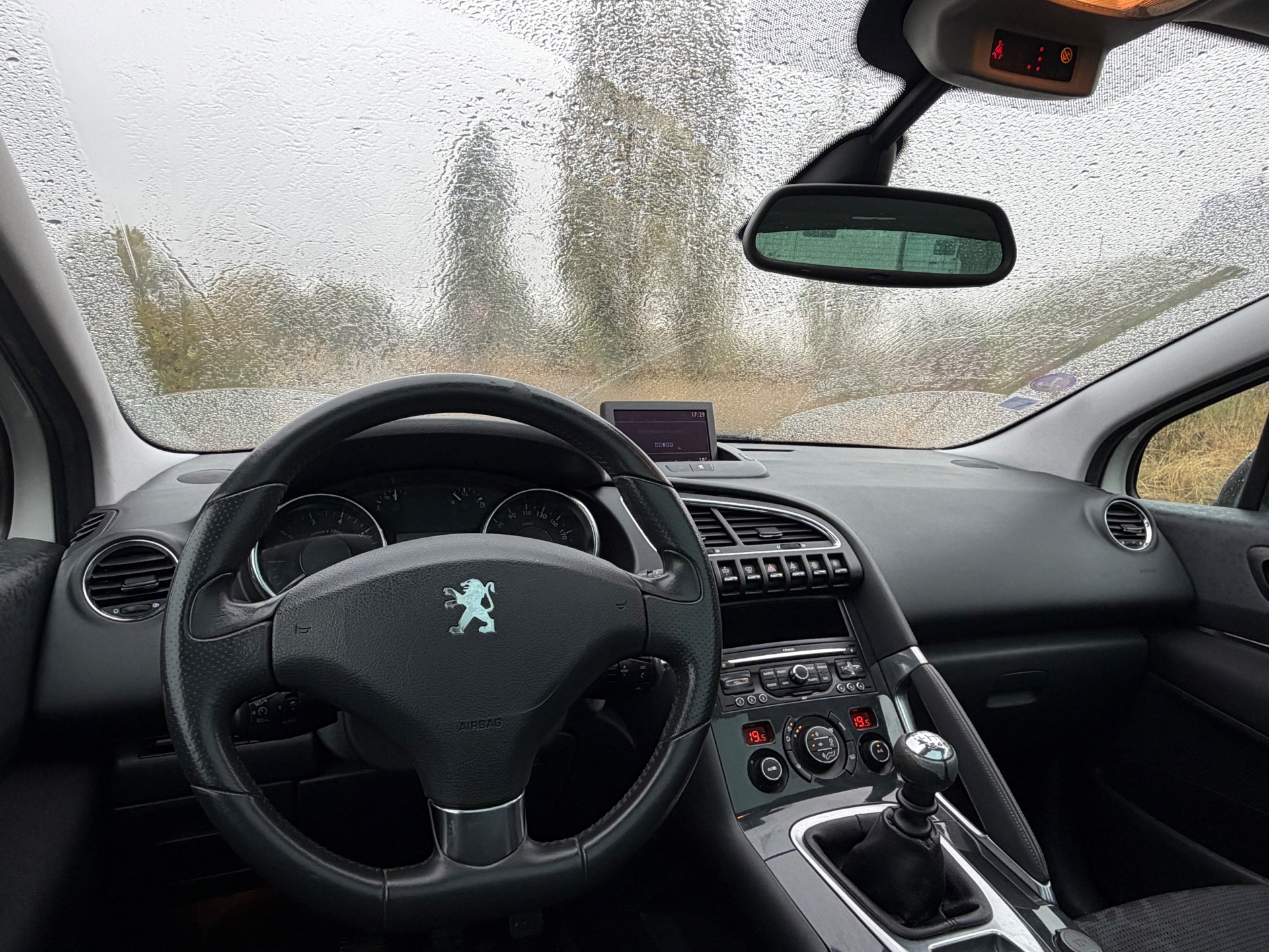 peugeot 3008 1.6thp 156ch prenium