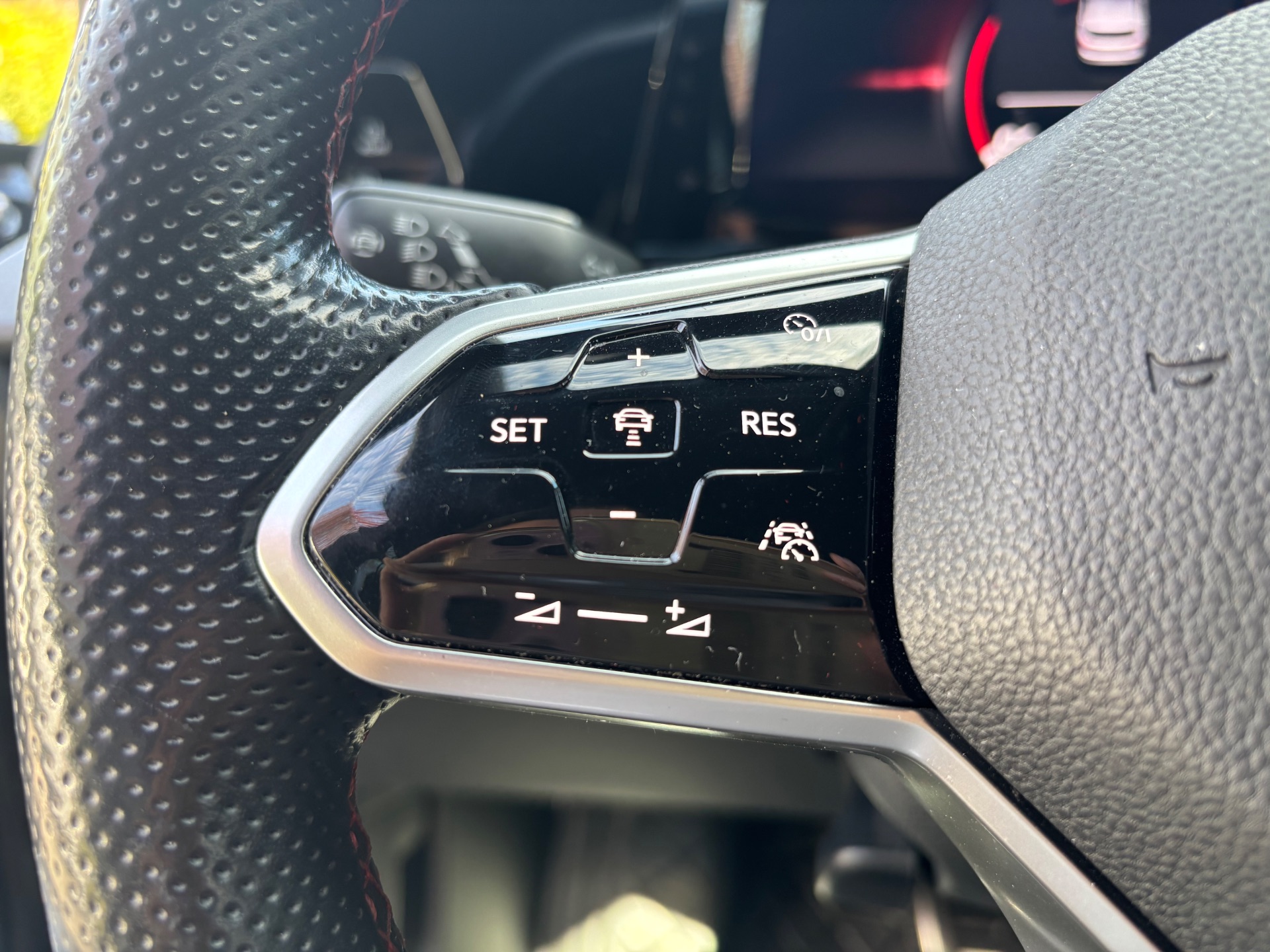 Volkswagen Golf 8 2.0 TSI 300ch GTI ClubSport