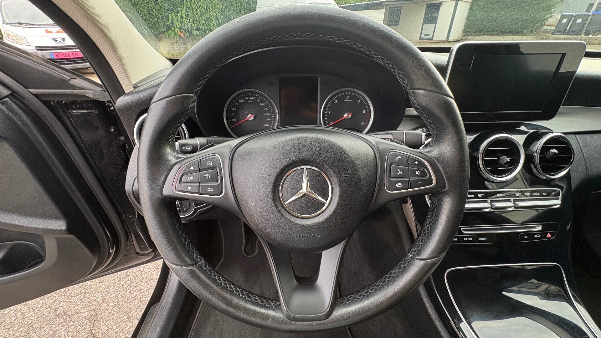 Mercedes-Benz C200D 1.6 136ch BUSINESS