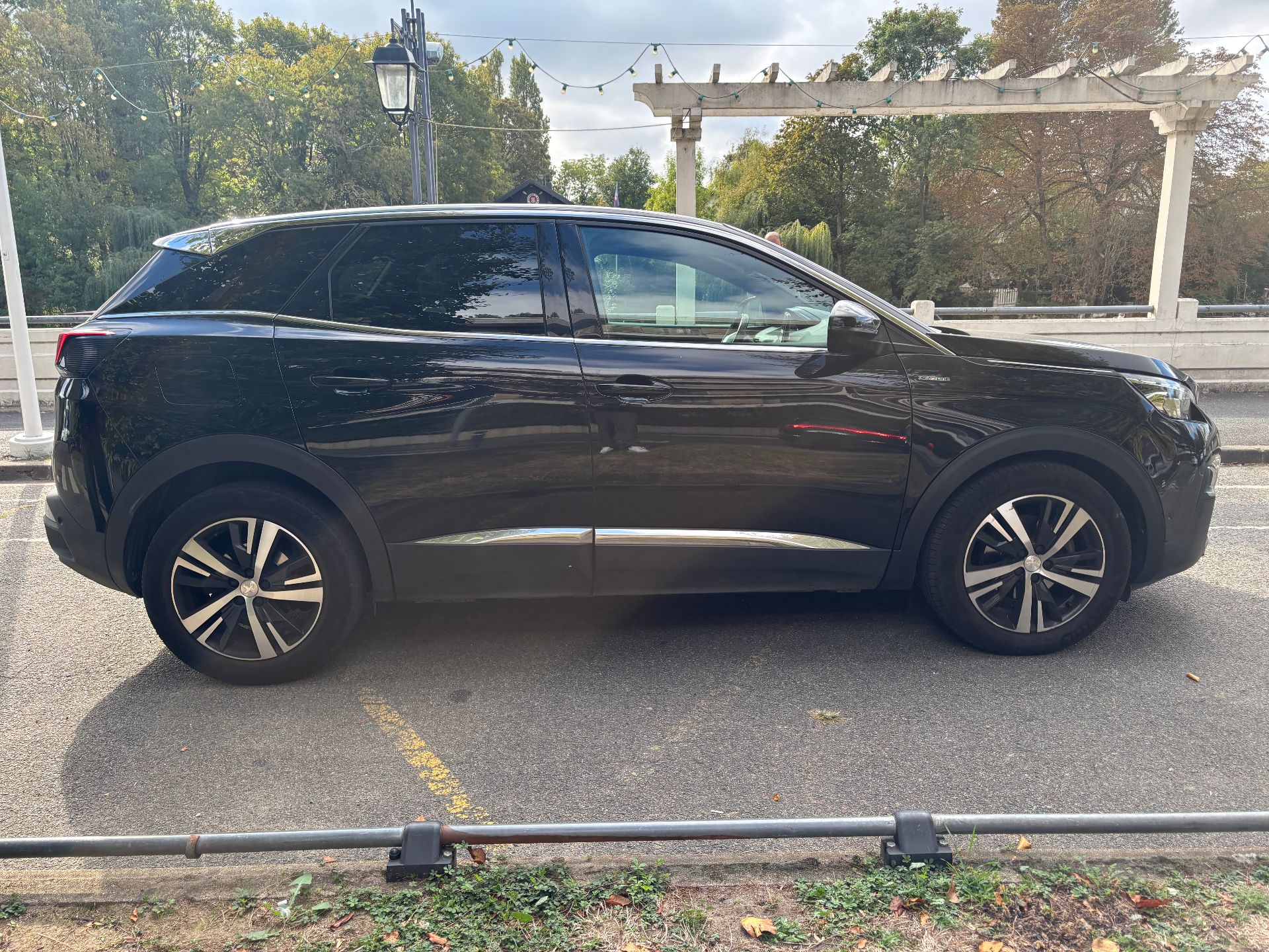 Peugeot 3008 1.5 BleuHDI 130ch GT Line