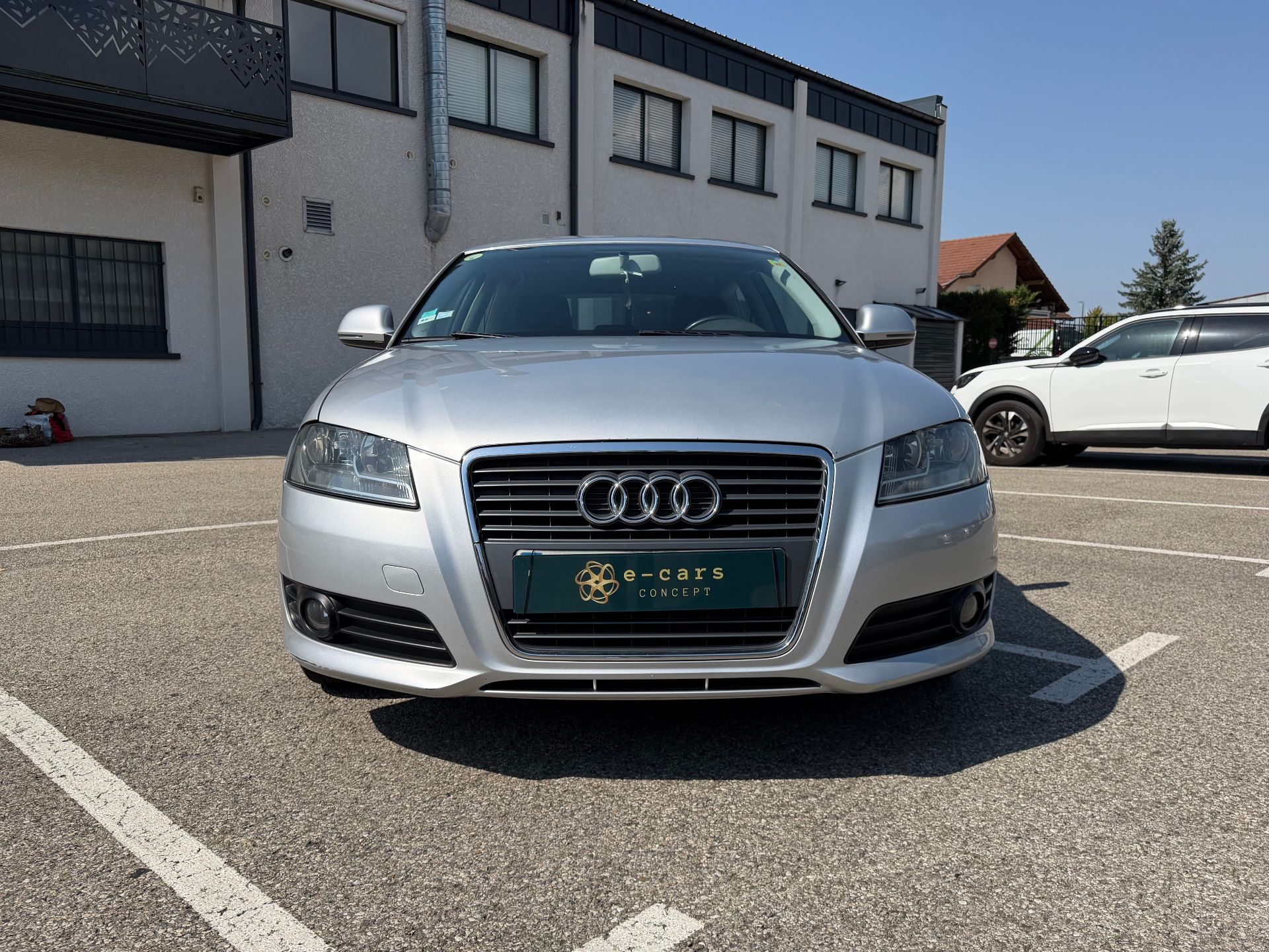 Audi A3 1.6 tdi 105ch AMBITION