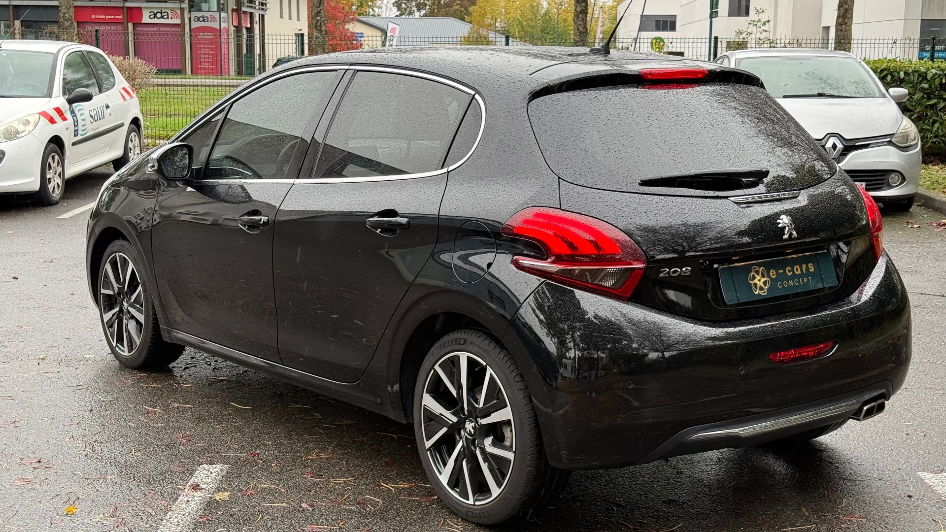 Peugeot 208 1.2 puretech Allure