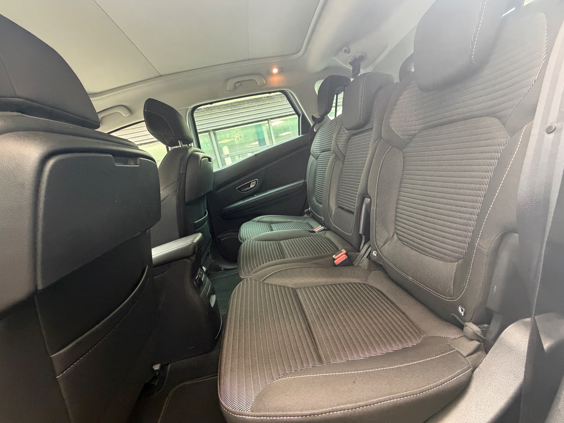 Renault Scenic 1.5 dCi 110ch “Energy Business”