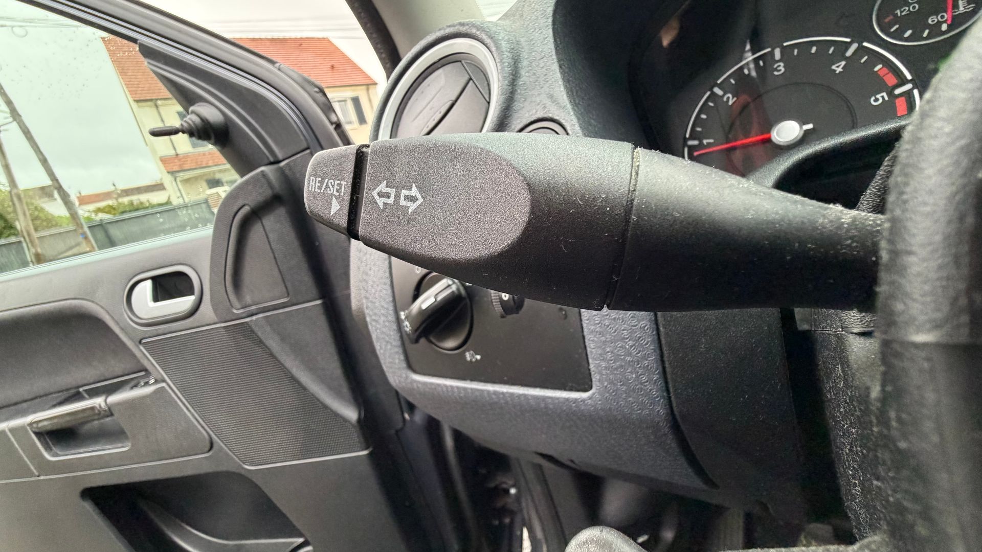 Ford Fusion 1.4 TDCI 68ch Trend
