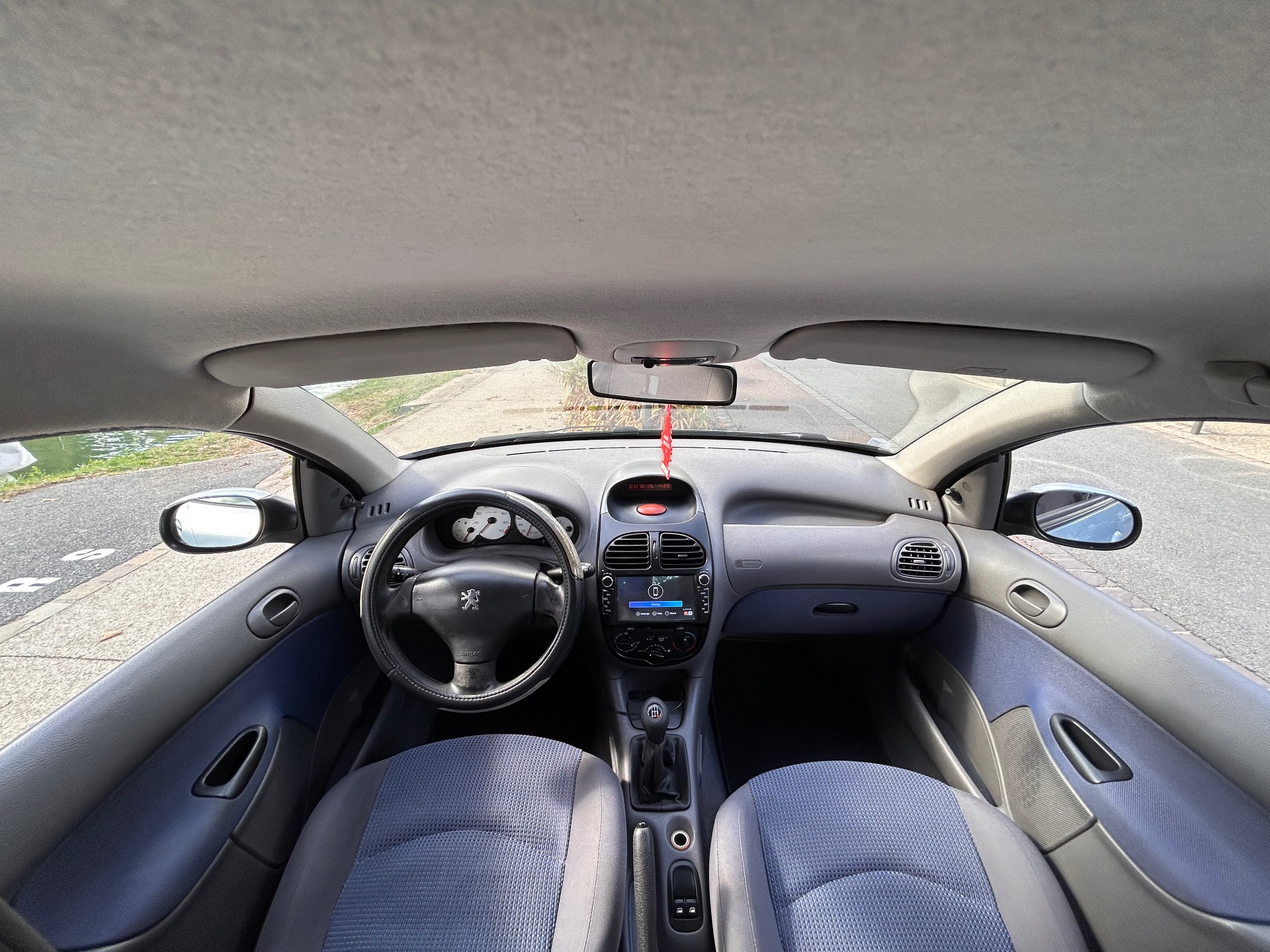 Peugeot 206 1.4 essence 75ch X line clim