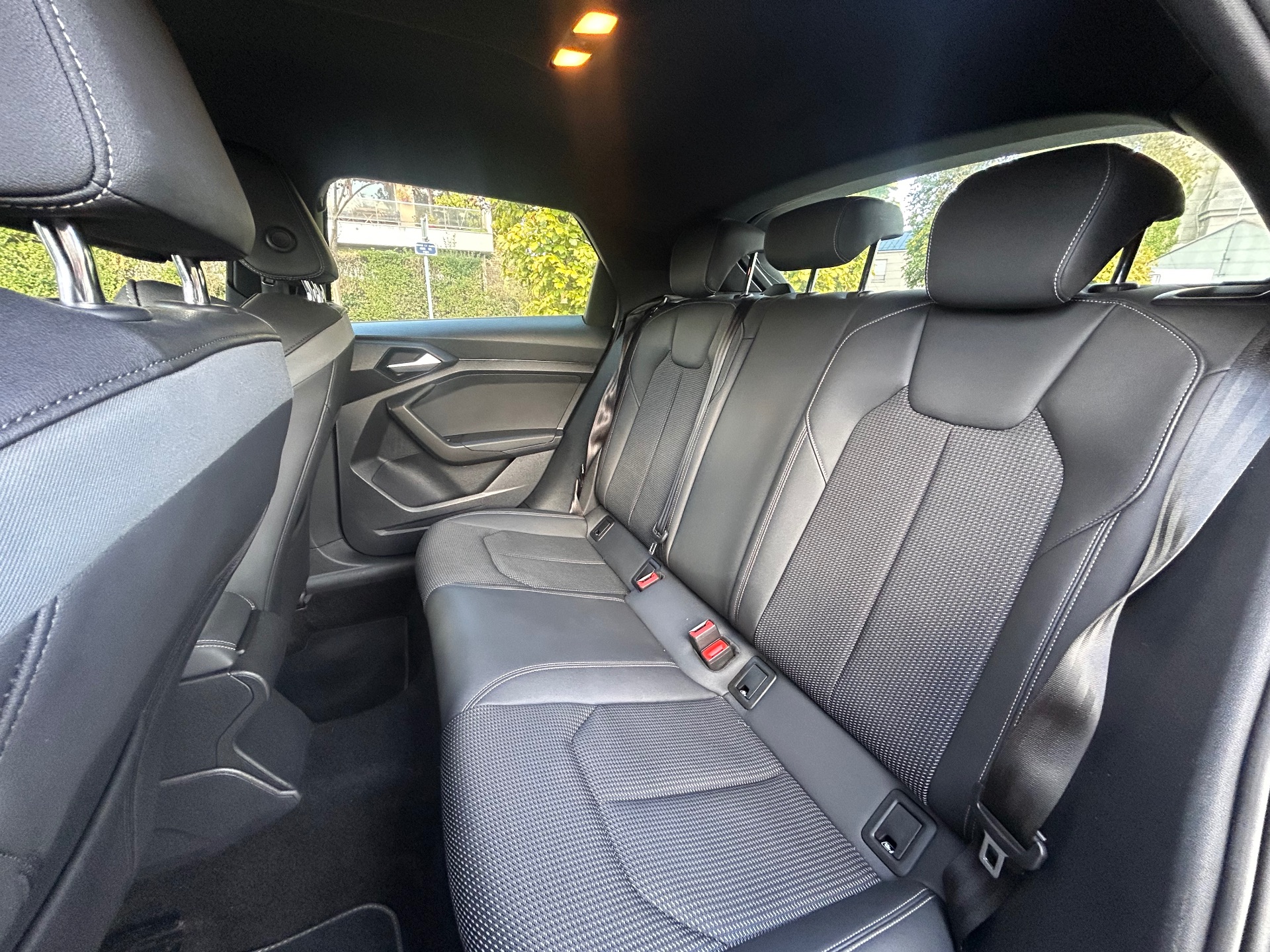 Audi A1 110ch s line
