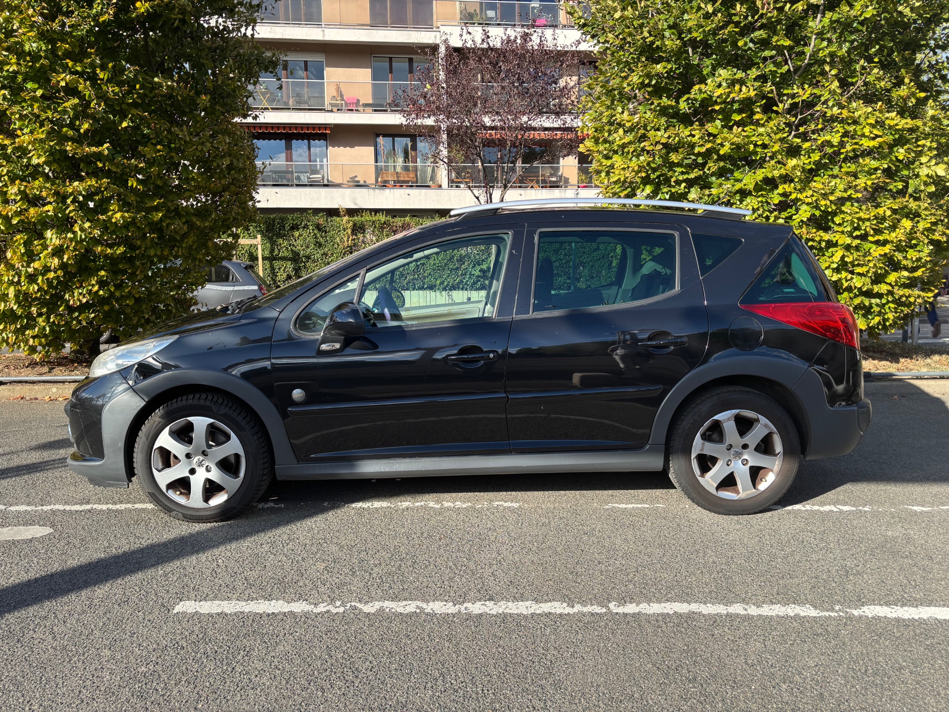Peugeot 207 sw 1,6 hdi 120ch Premium Outdoor