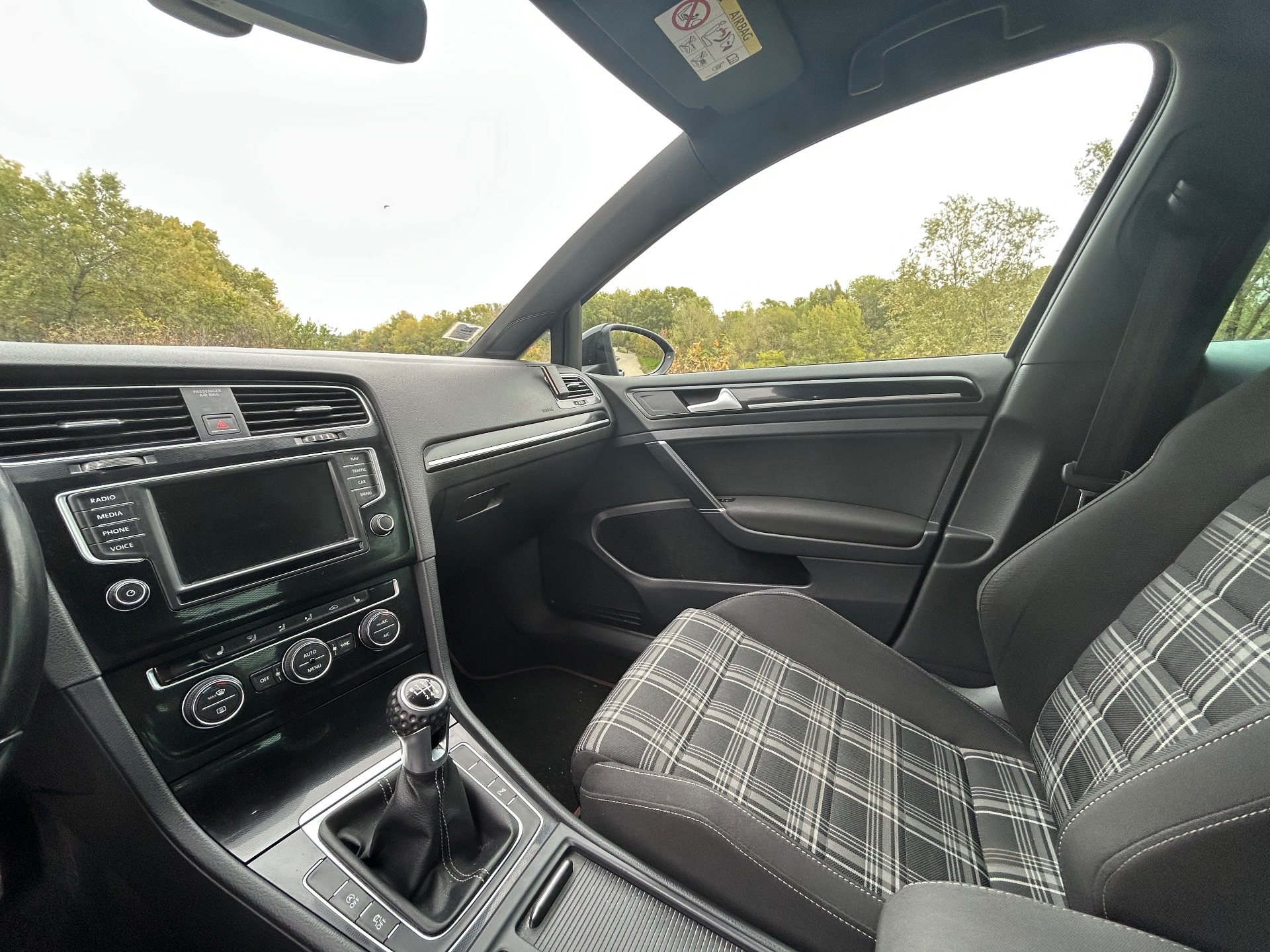 Volkswagen GOLF 7 2.0 184ch GTD
