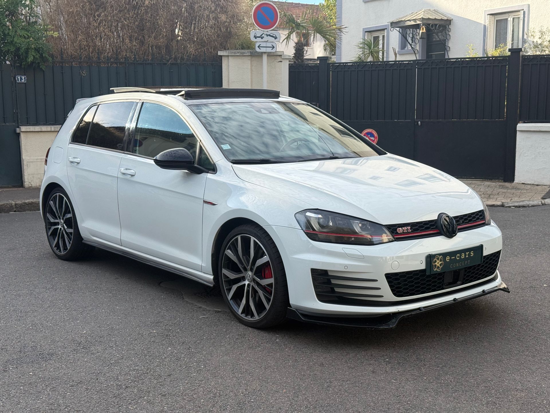 Volkswagen GOLF 7 2.0 tsi 320ch PERFORMANCE