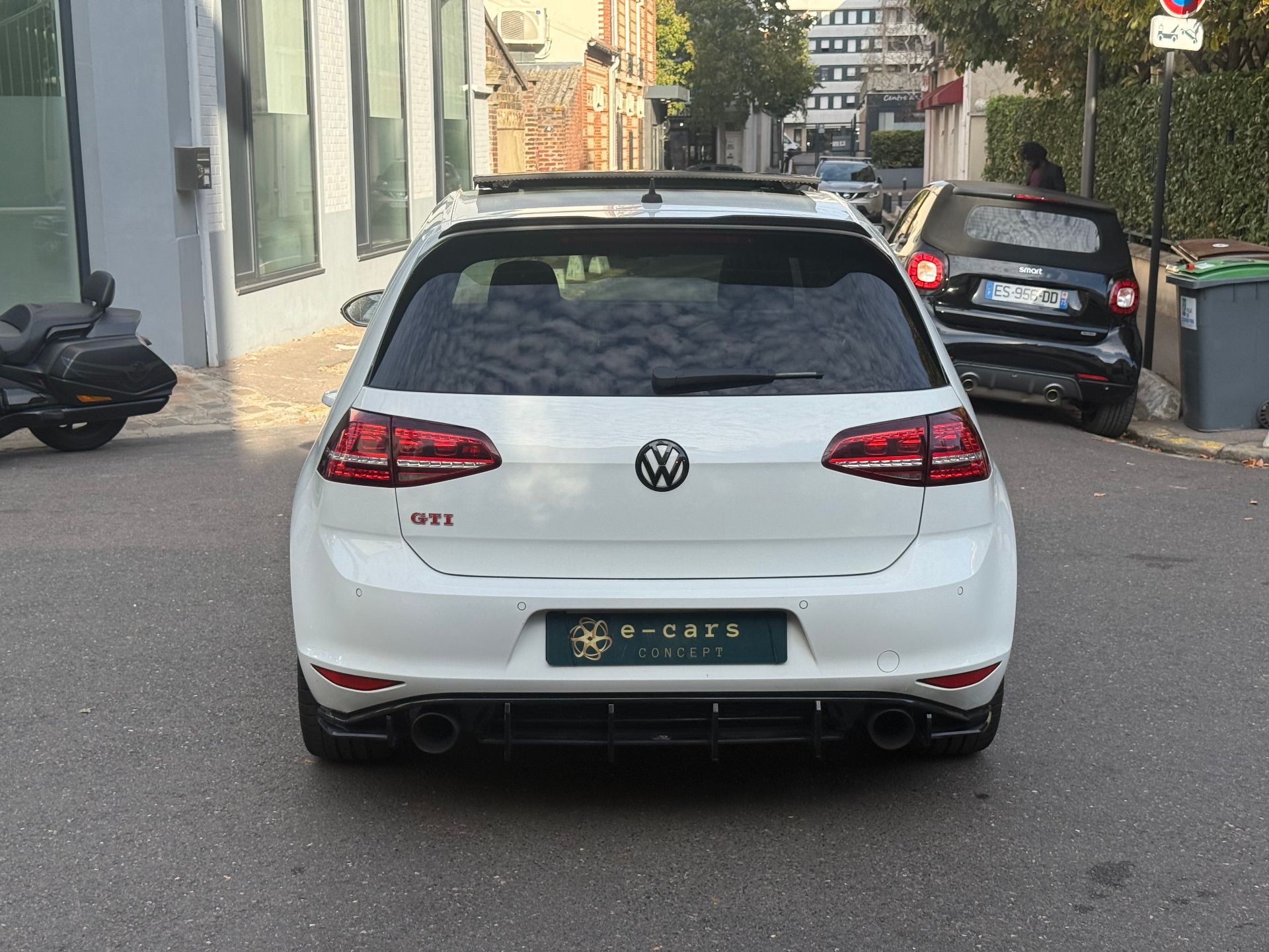 Volkswagen GOLF 7 2.0 tsi 320ch PERFORMANCE