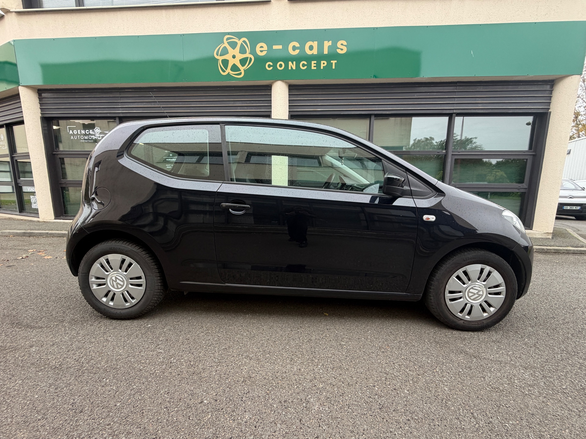 Volkswagen up! 1.0 75ch “Black Up”