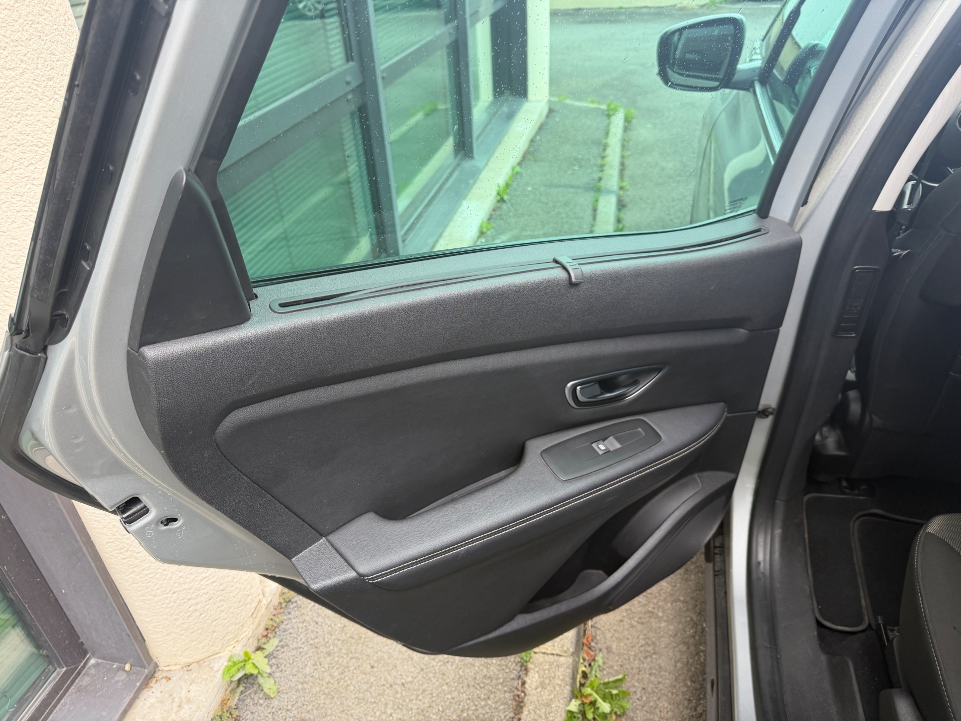 Renault Scenic 1.5 dCi 110ch “Energy Business”