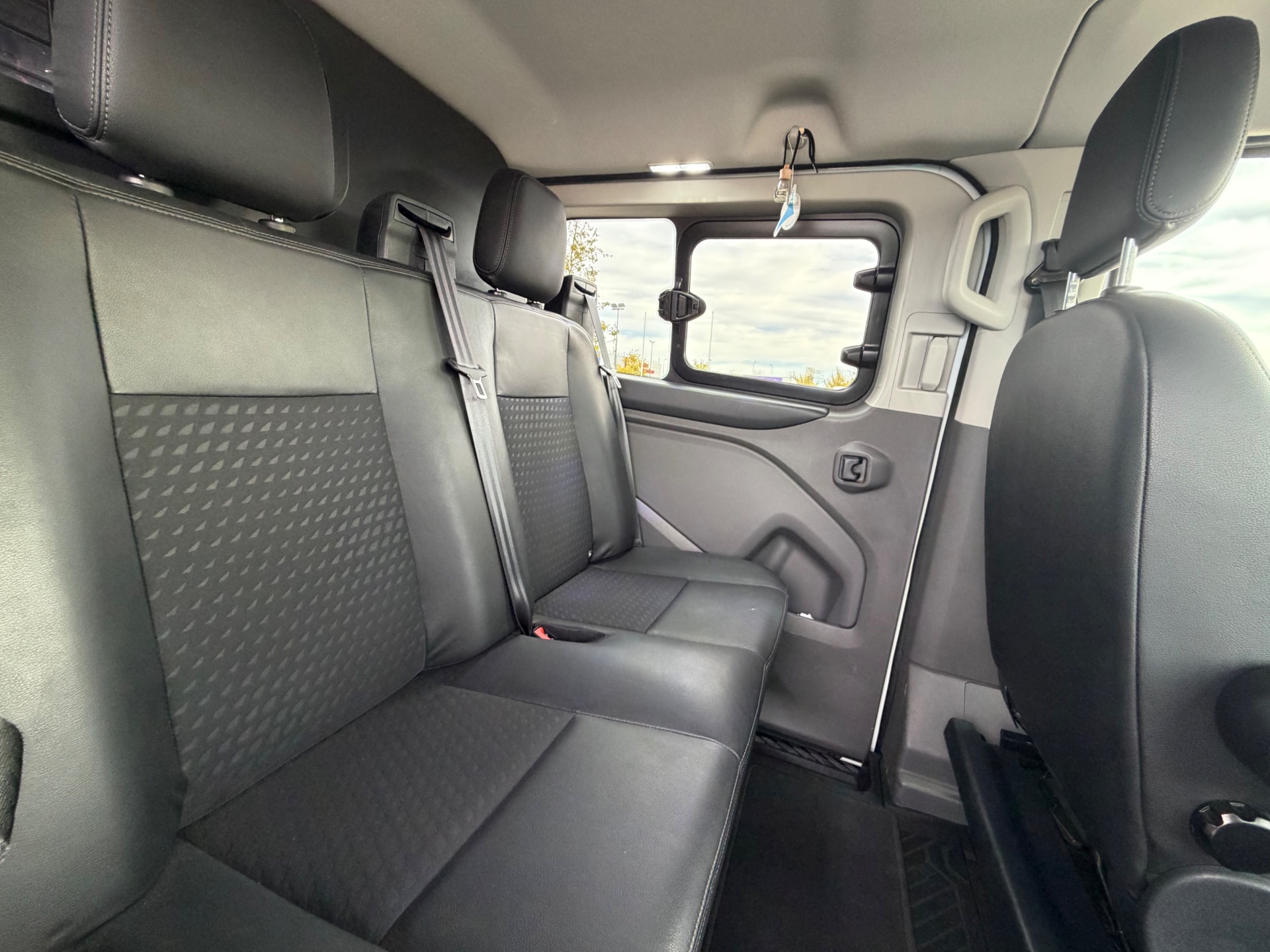 Ford Transit Custom 2,0 TDCI ECOBLUE 185ch Sport
